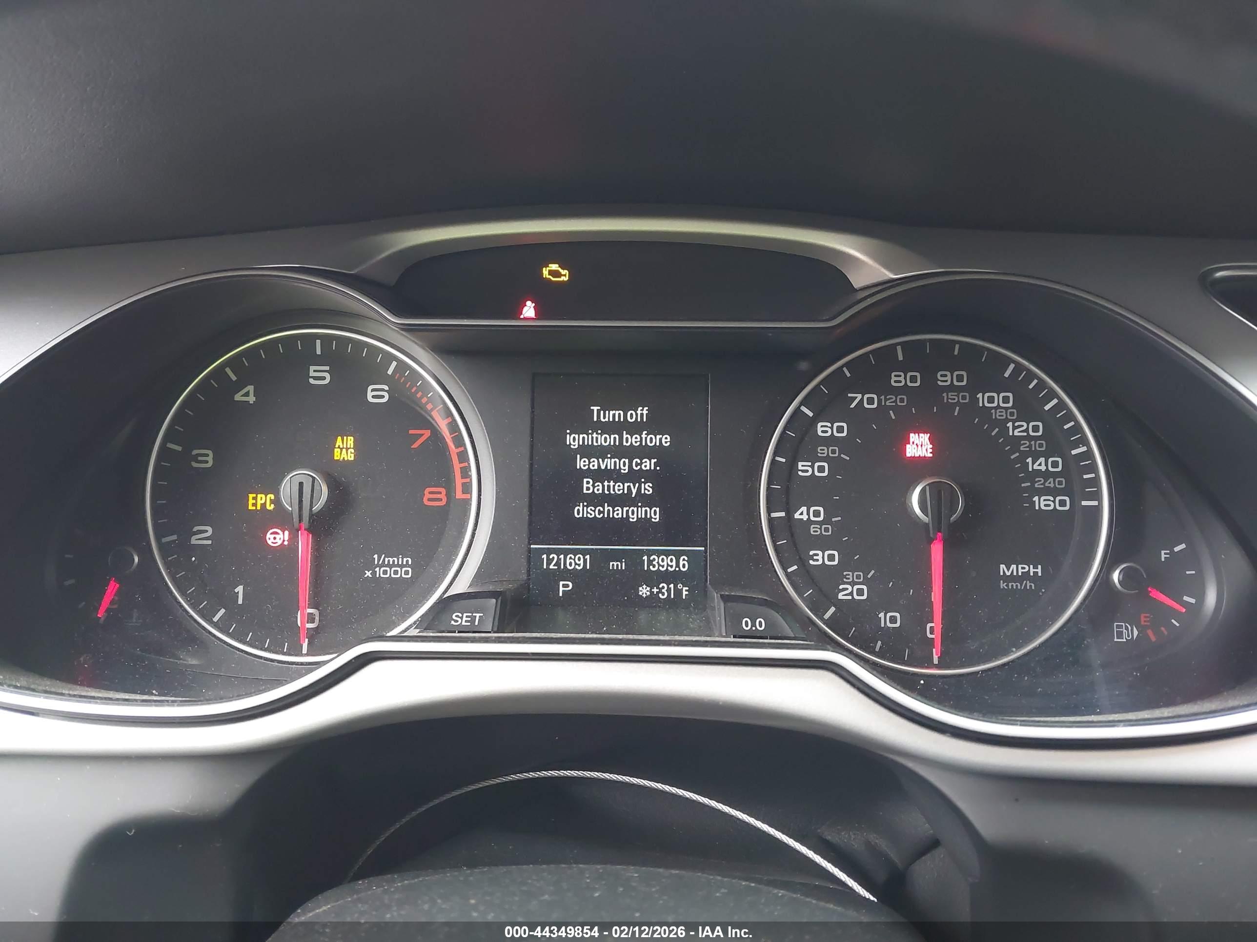 AUDI A4 image 7