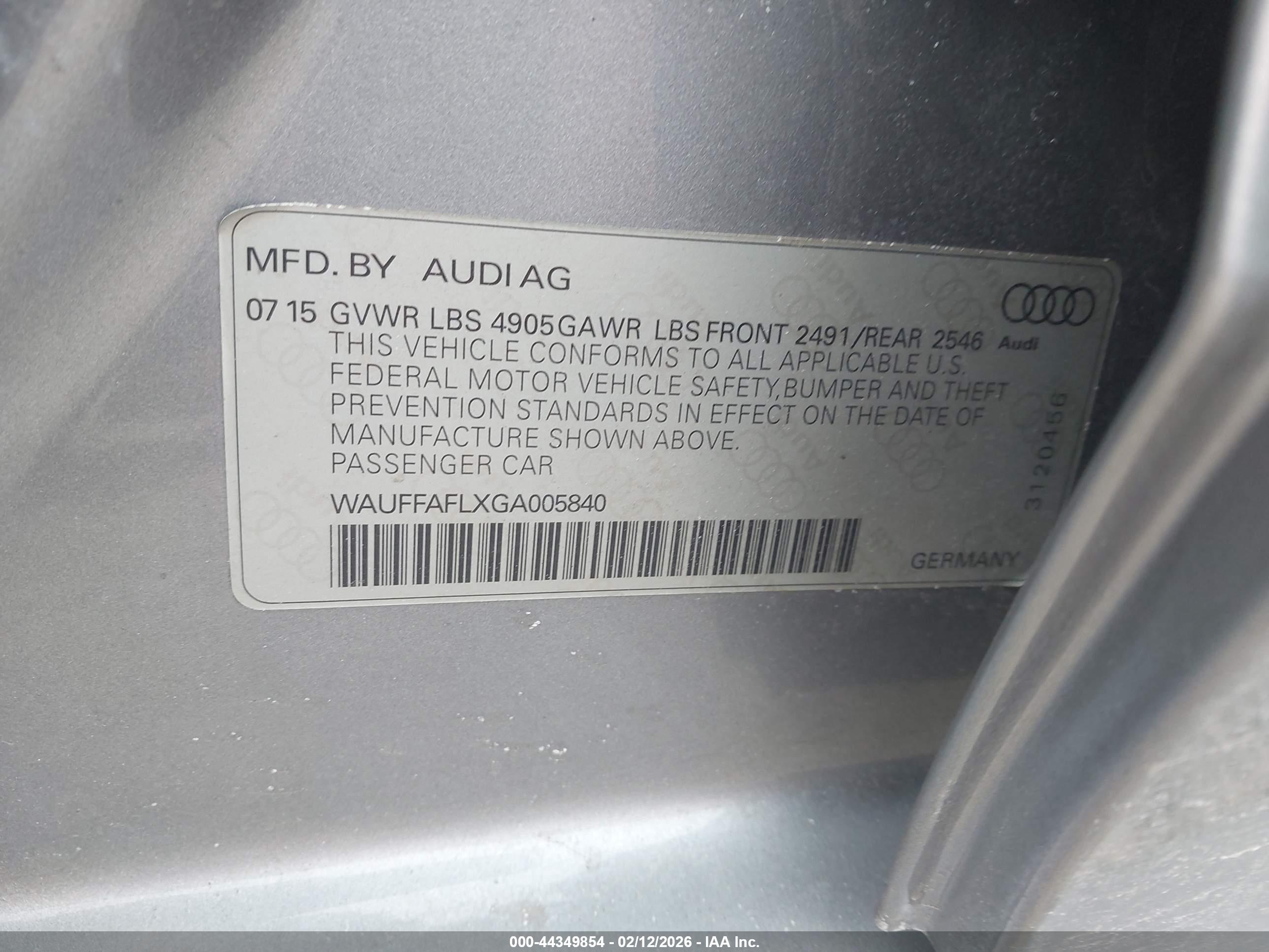 AUDI A4 image 9