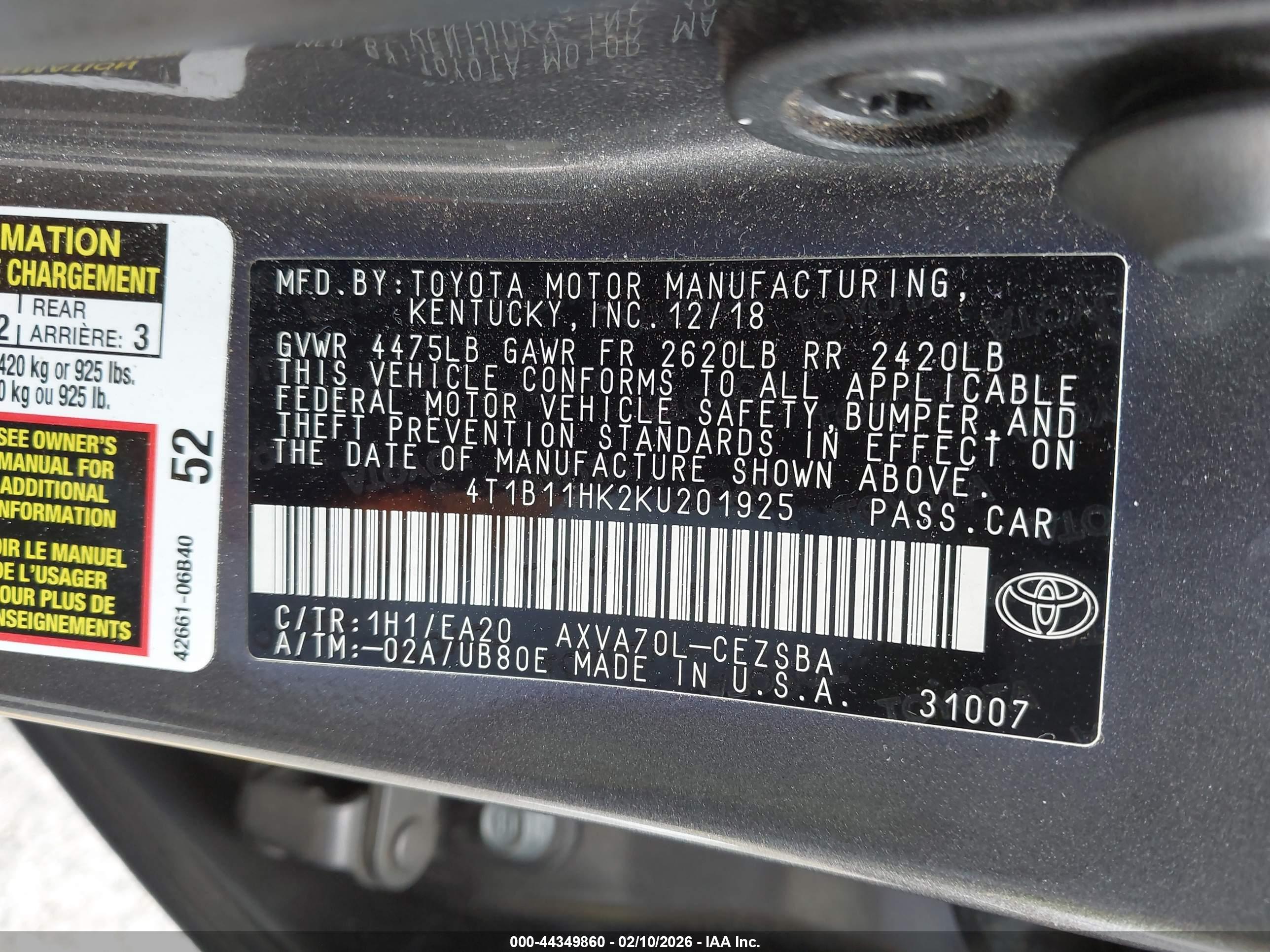 TOYOTA CAMRY image 9