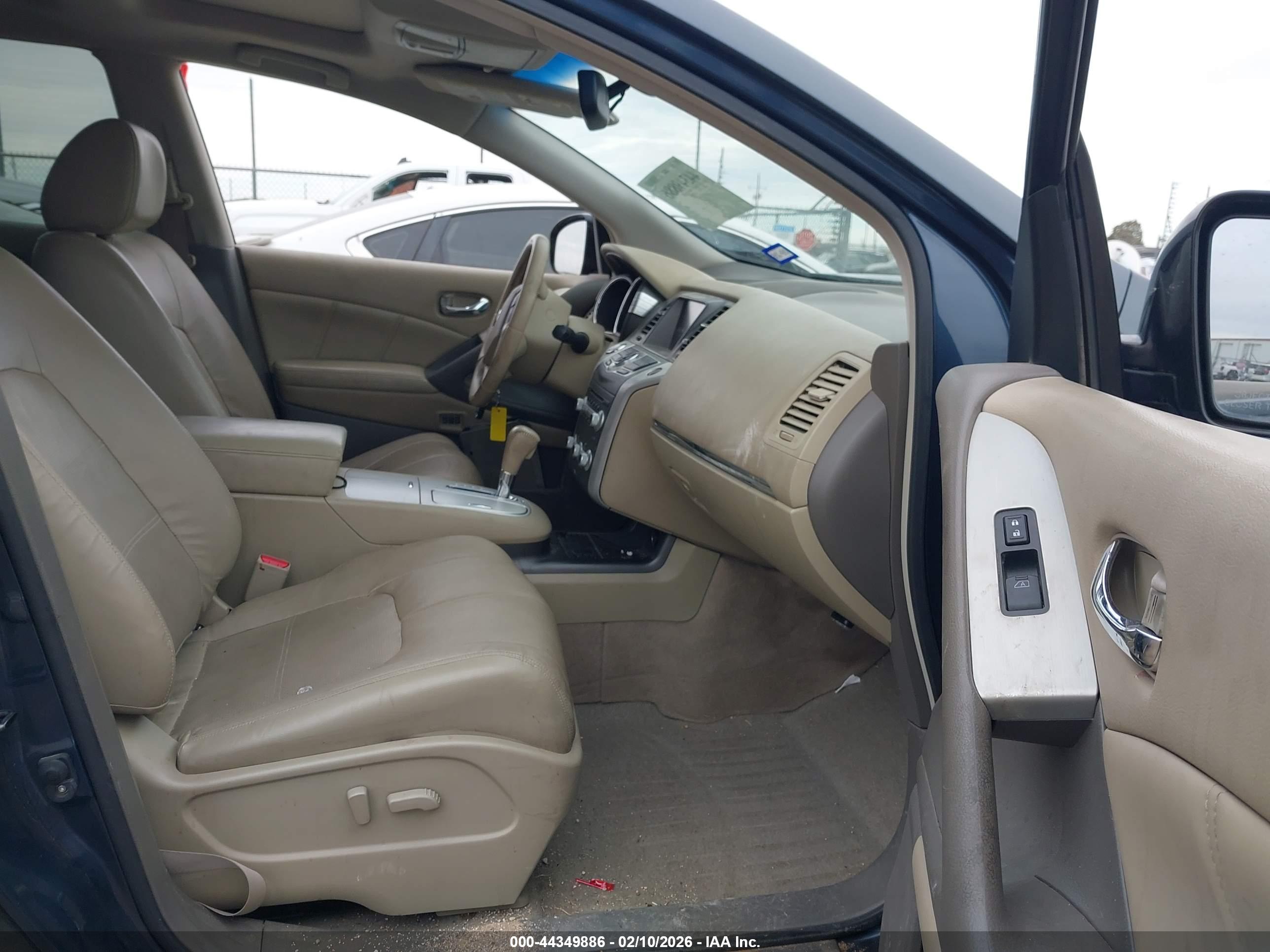 NISSAN MURANO image 5