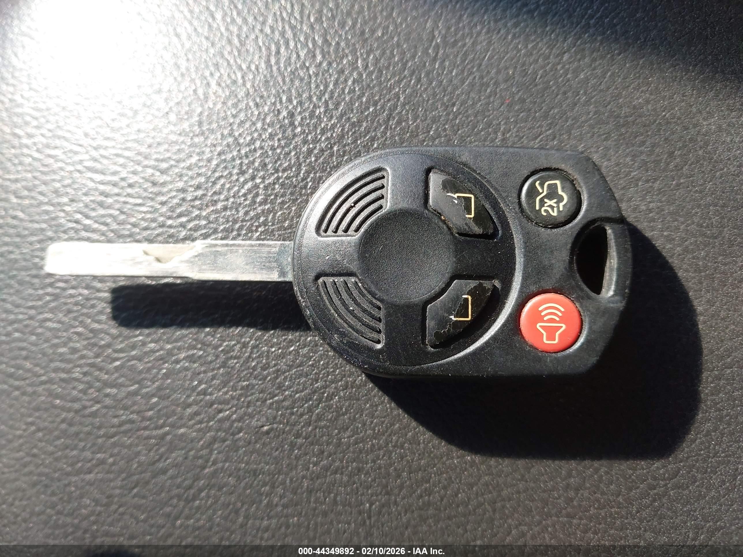 FORD ESCAPE image 11