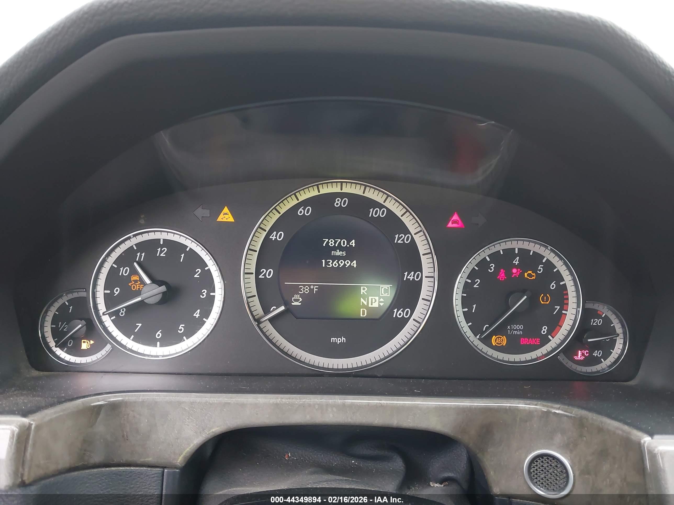 MERCEDES-BENZ E image 7