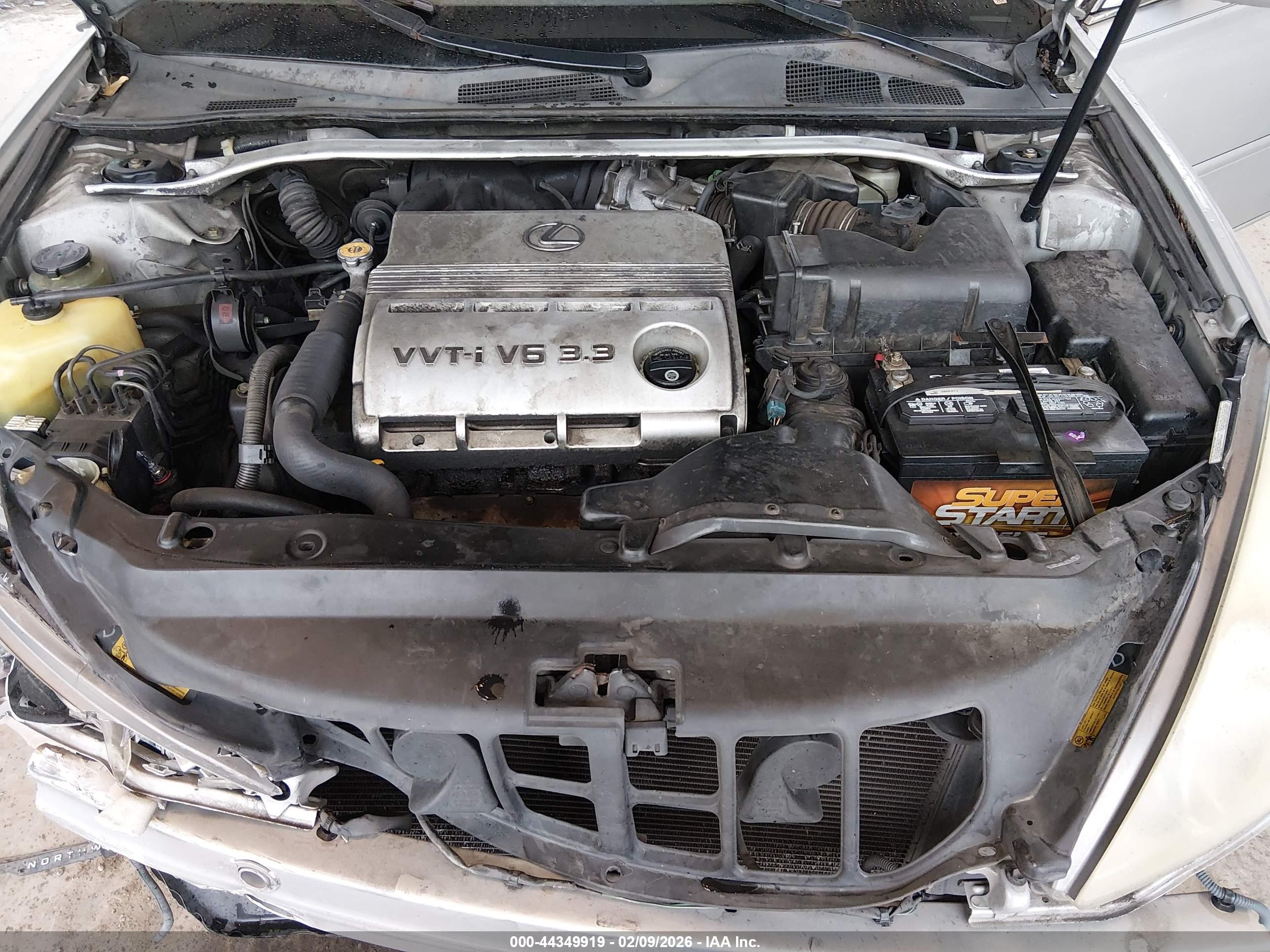 LEXUS ES image 10