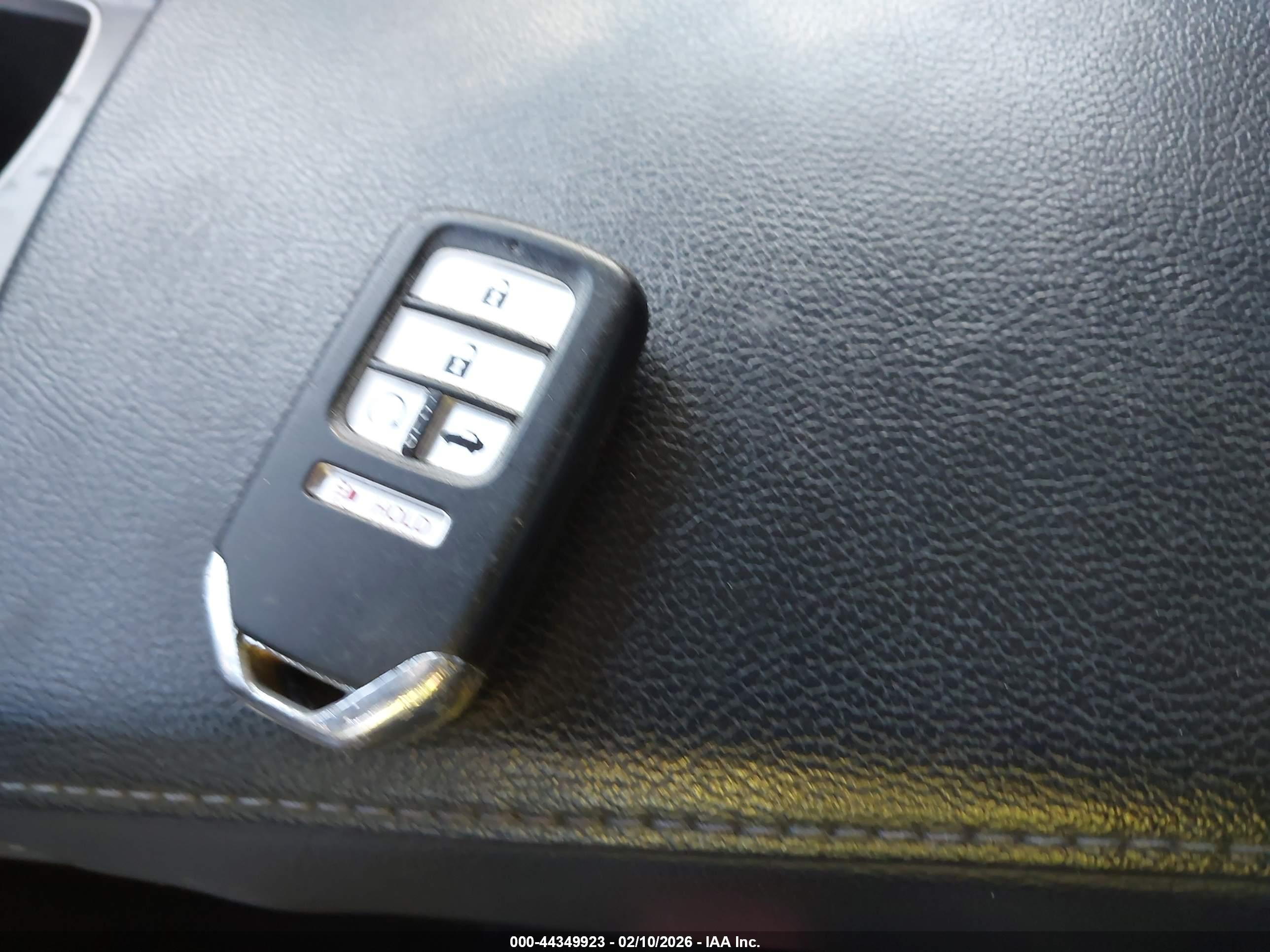 HONDA ACCORD image 11