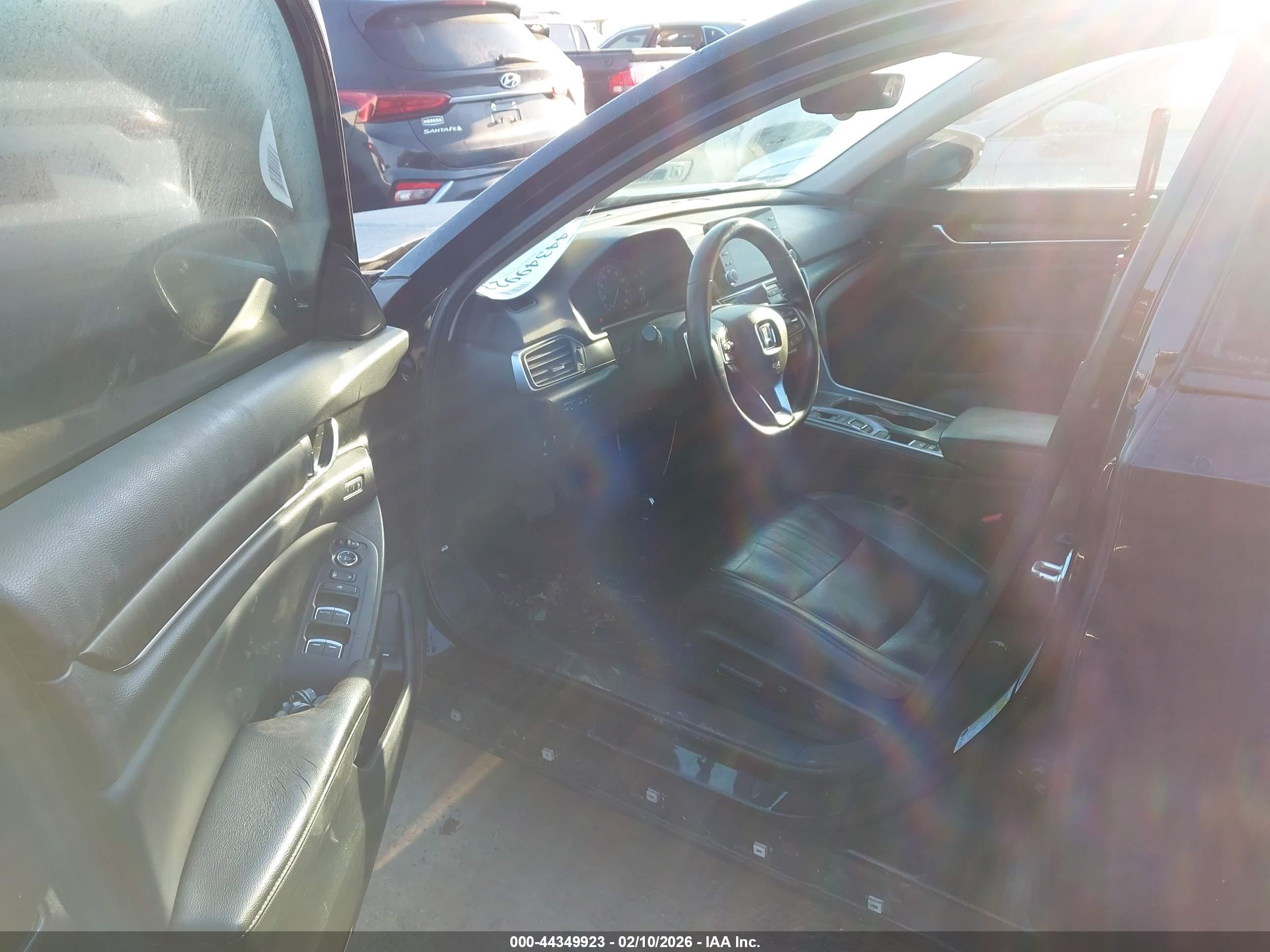 HONDA ACCORD image 5