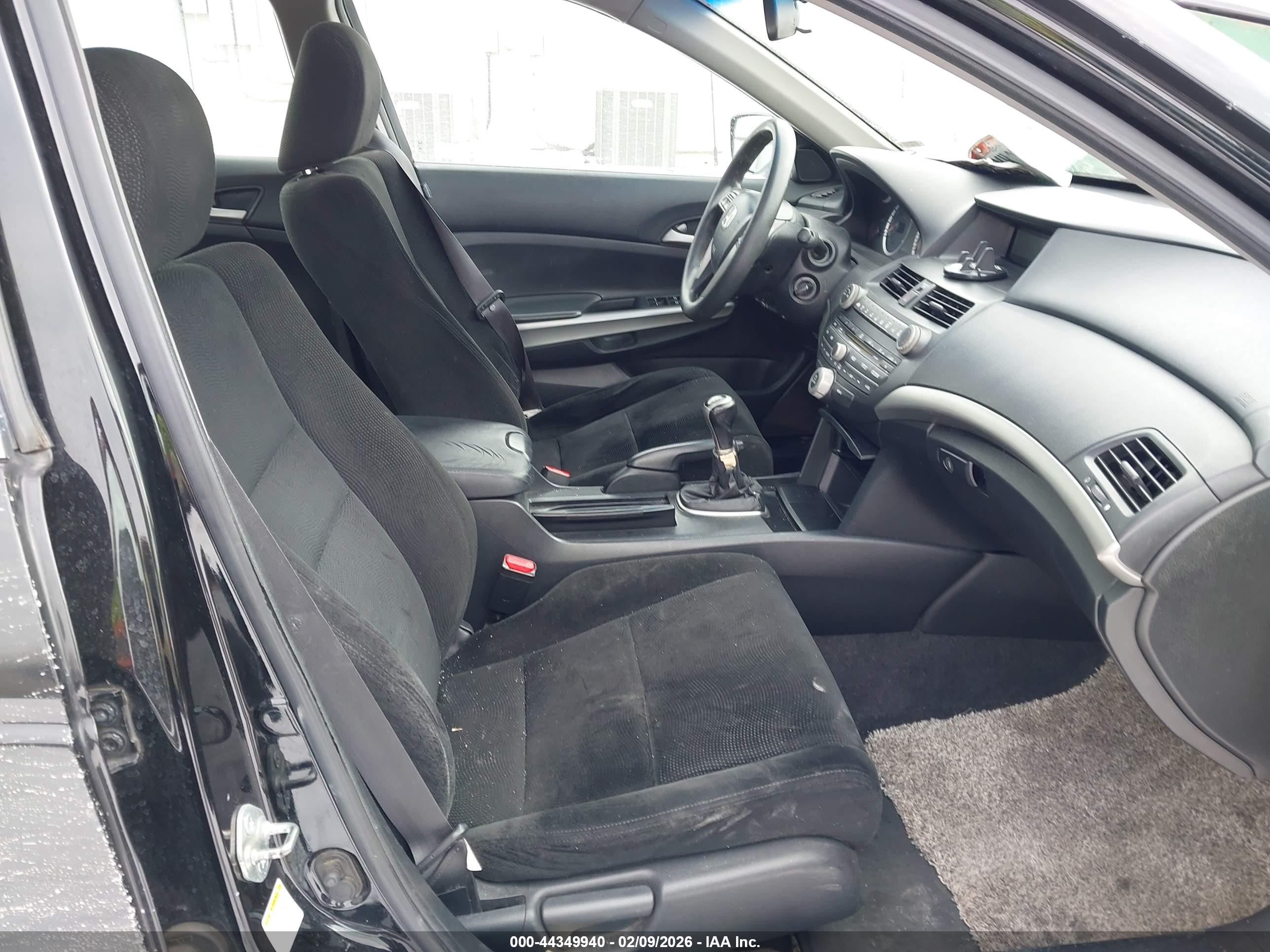 HONDA ACCORD image 5