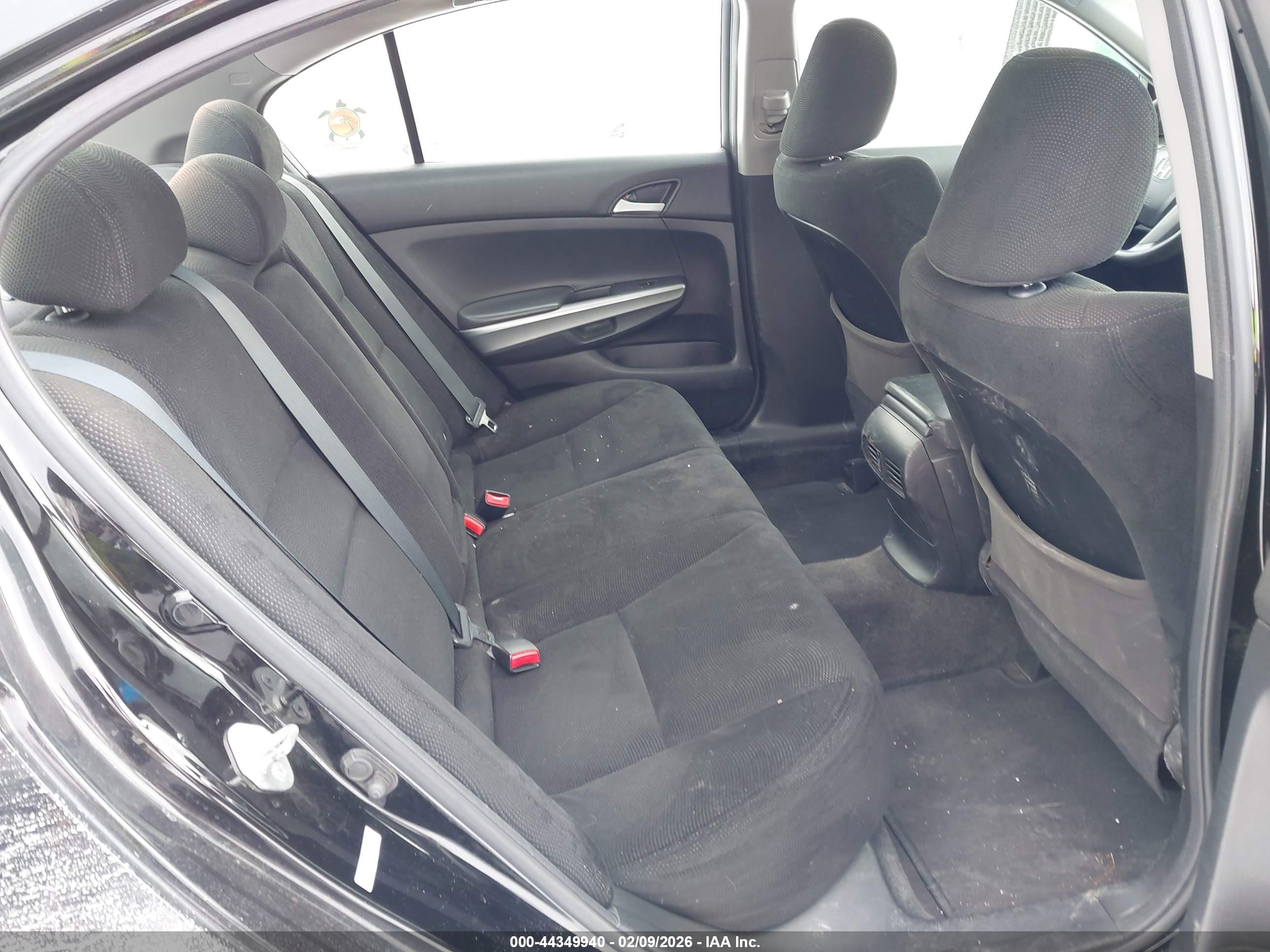 HONDA ACCORD image 8