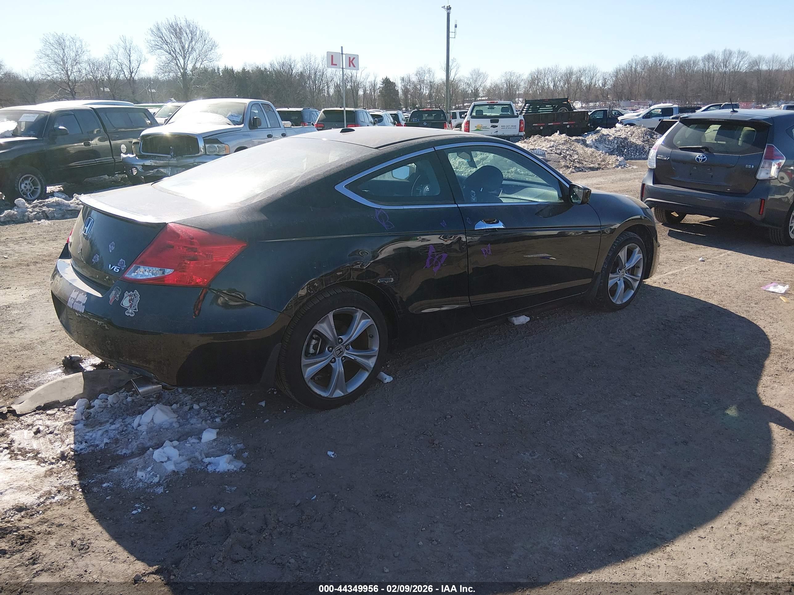 HONDA ACCORD image 4