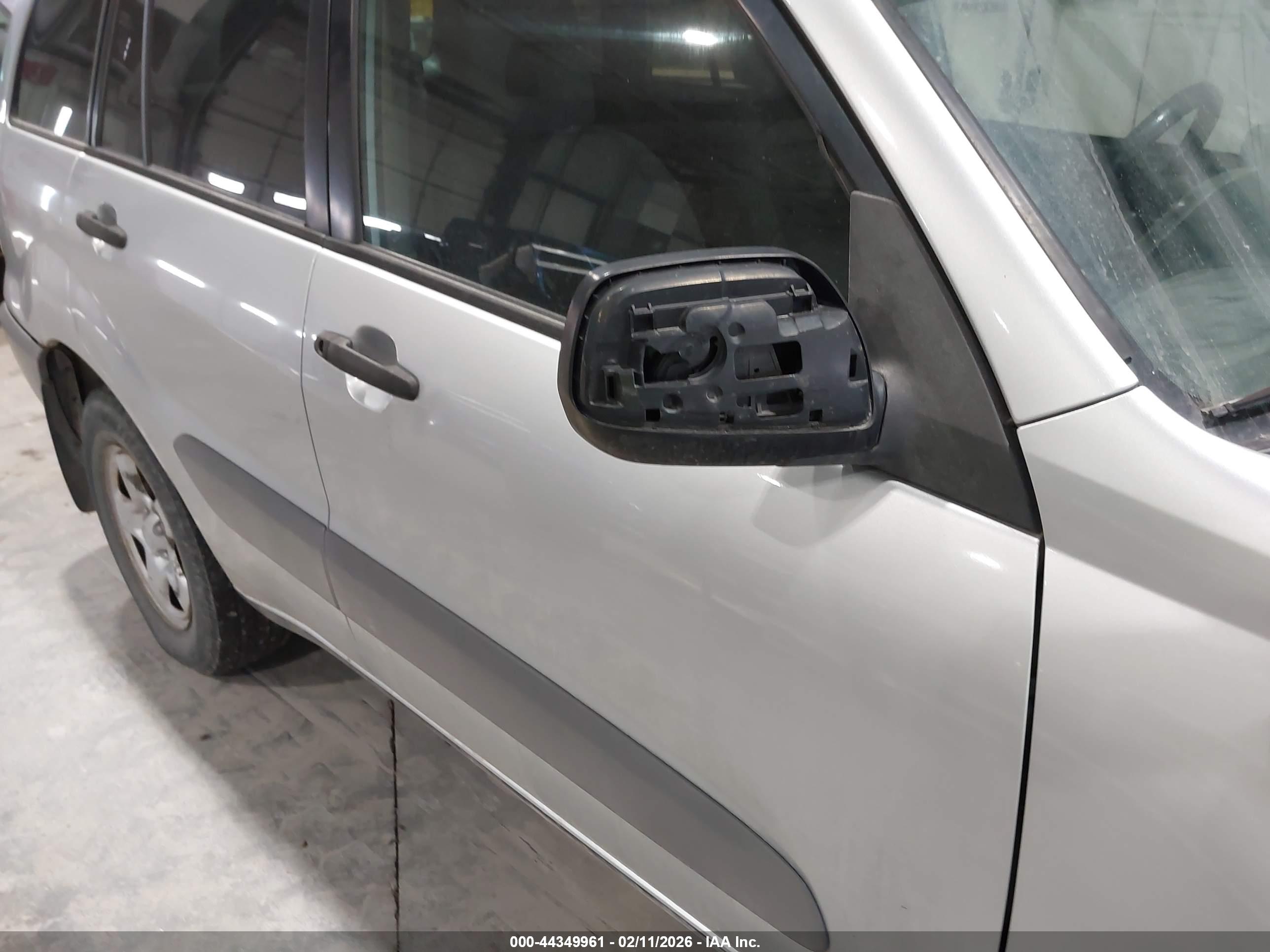 TOYOTA RAV4 image 6