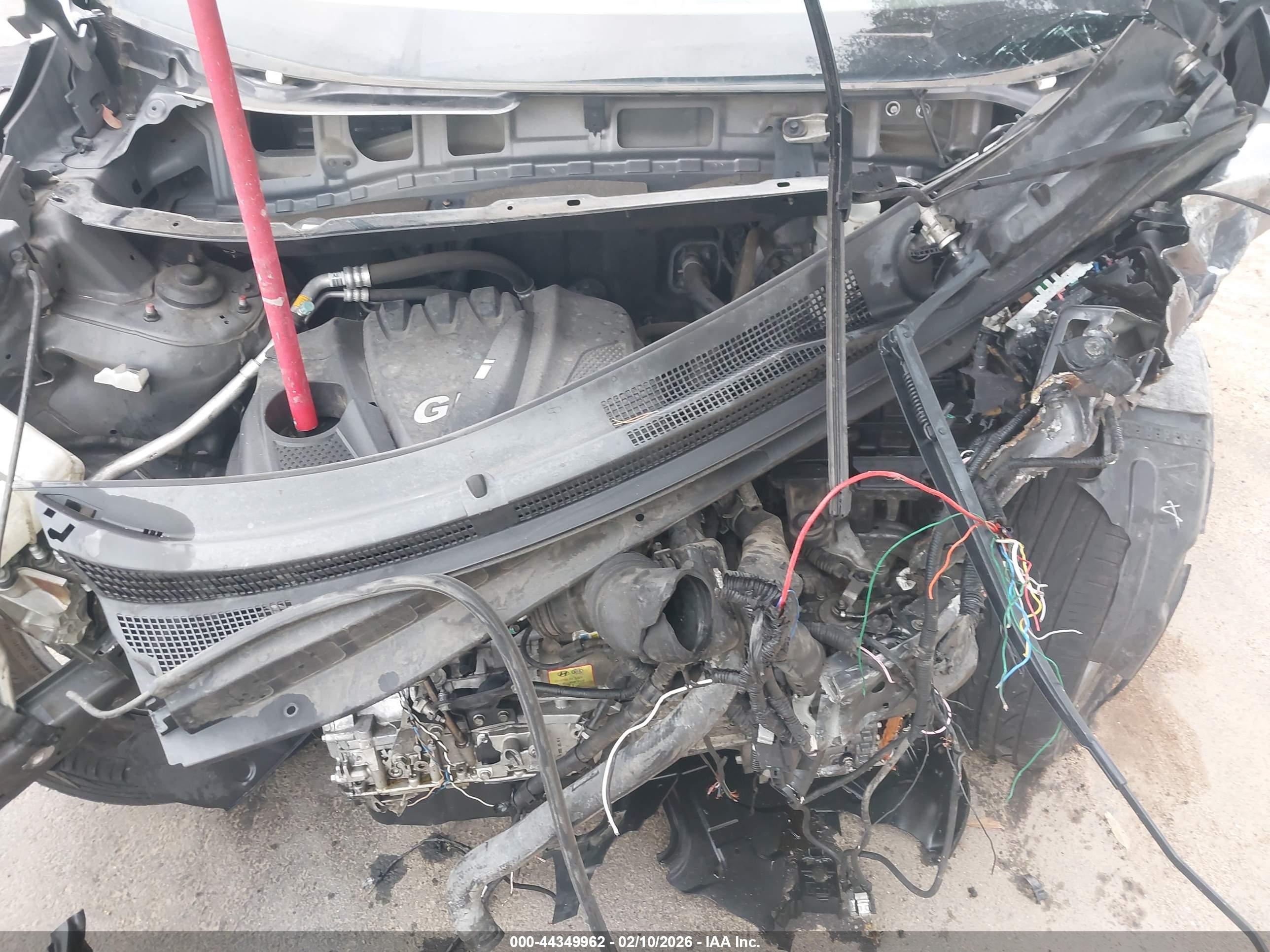 HYUNDAI TUCSON image 10