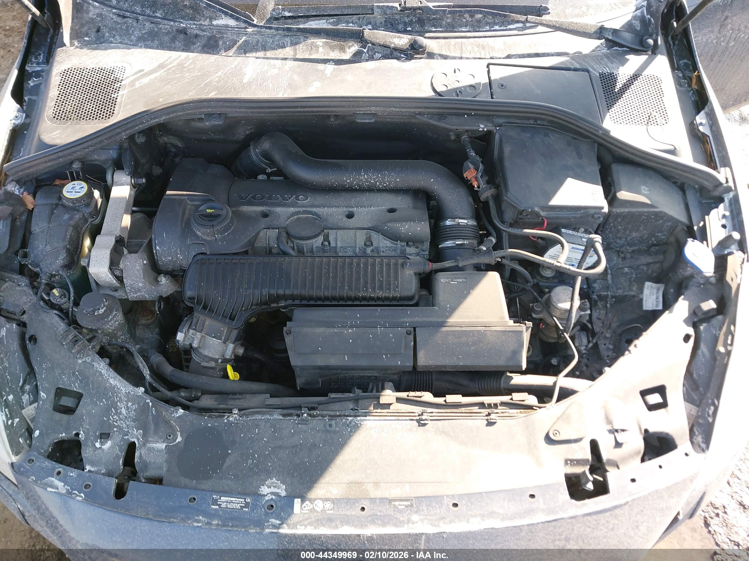 VOLVO S60 image 10