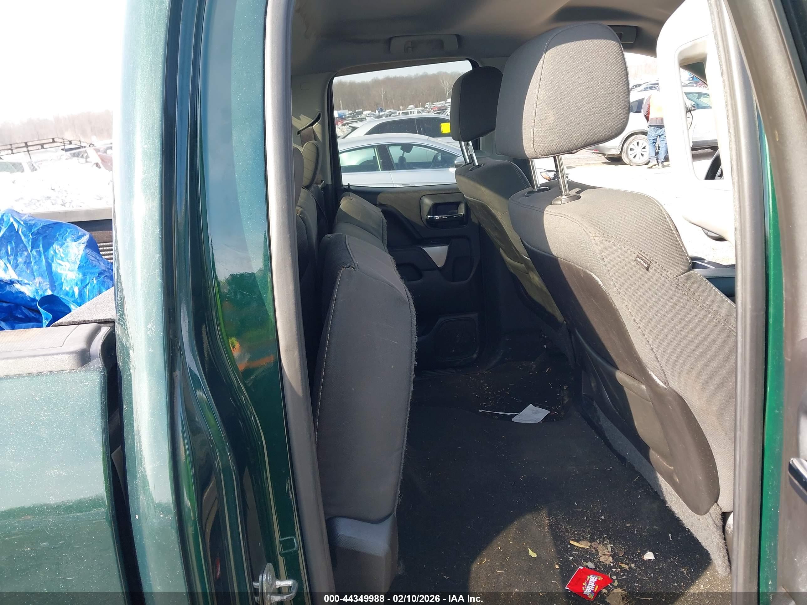 CHEVROLET SILVERADO image 8