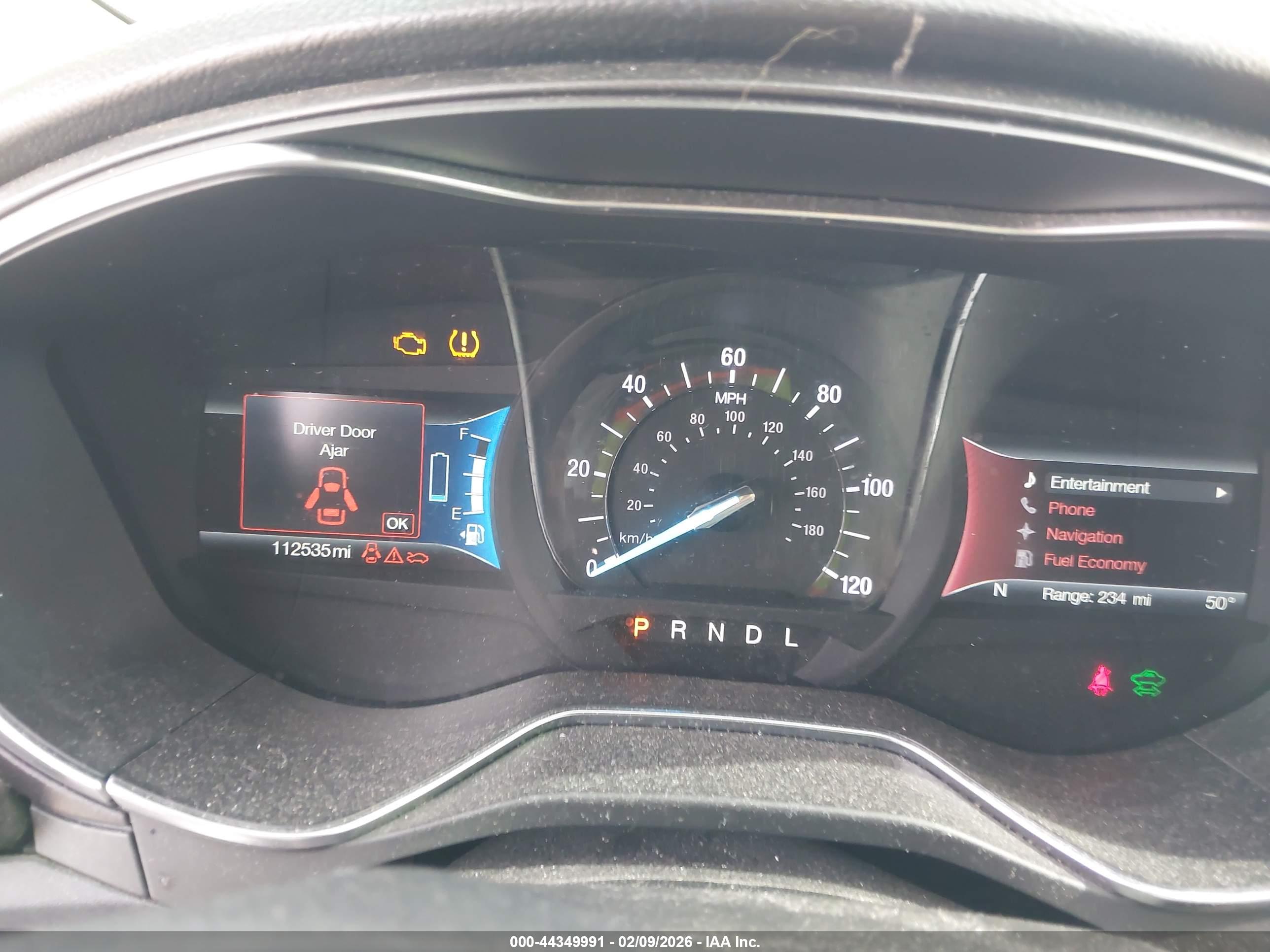 FORD FUSION image 7