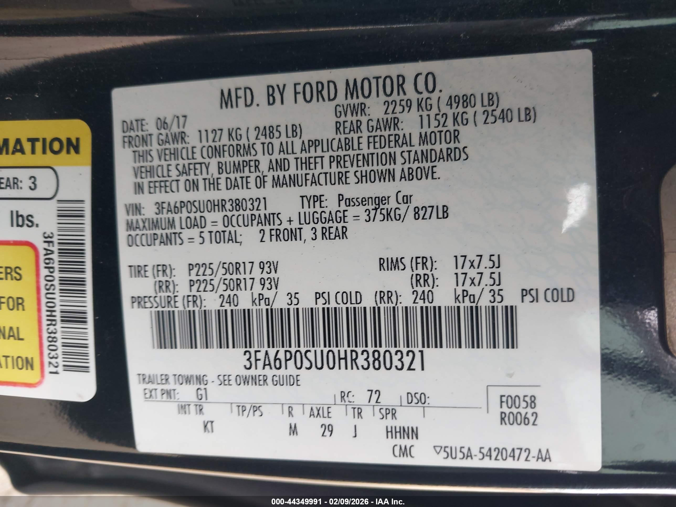 FORD FUSION image 9