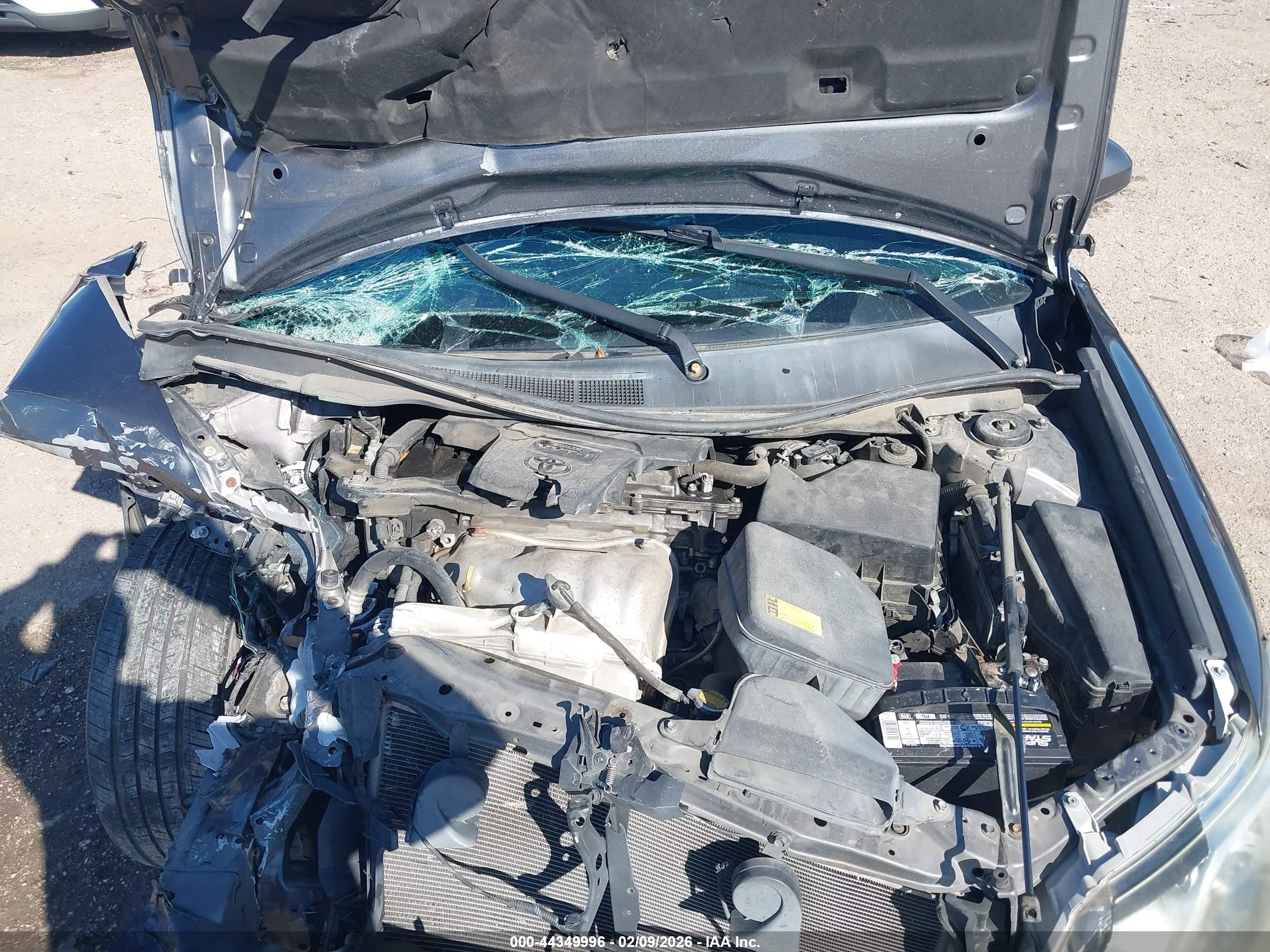 TOYOTA CAMRY image 10
