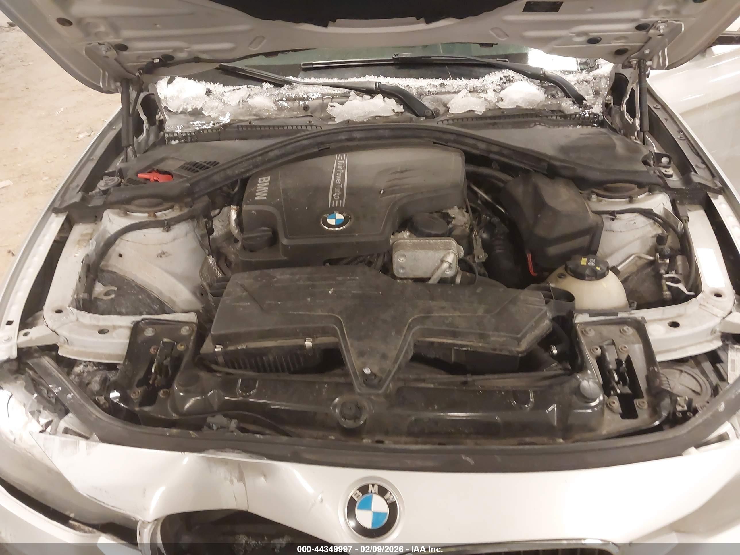 BMW 328I image 10