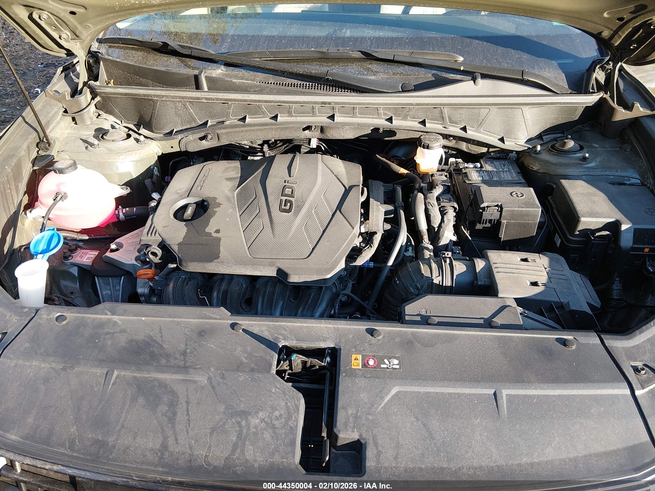 HYUNDAI TUCSON image 10