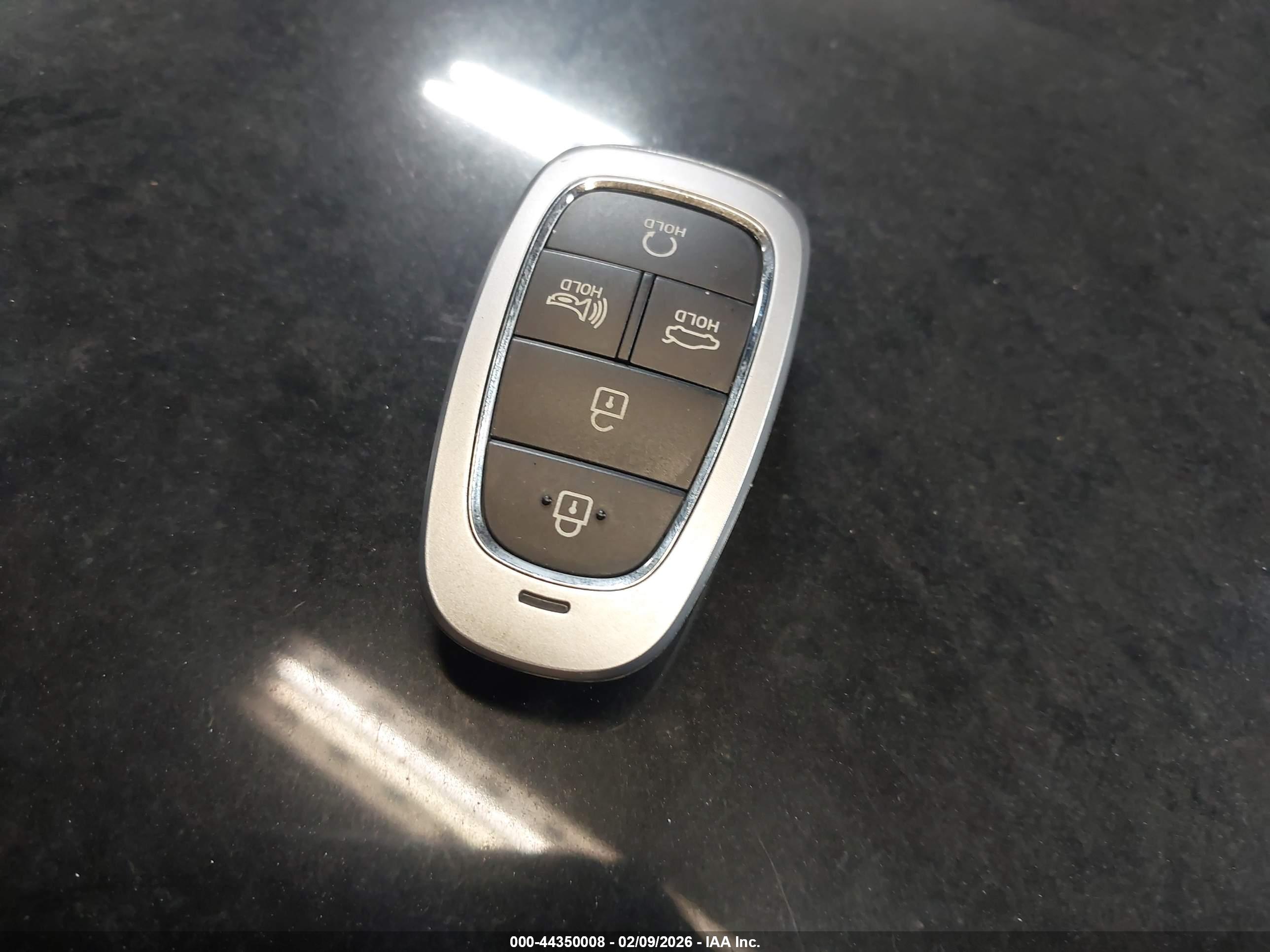HYUNDAI SONATA image 11