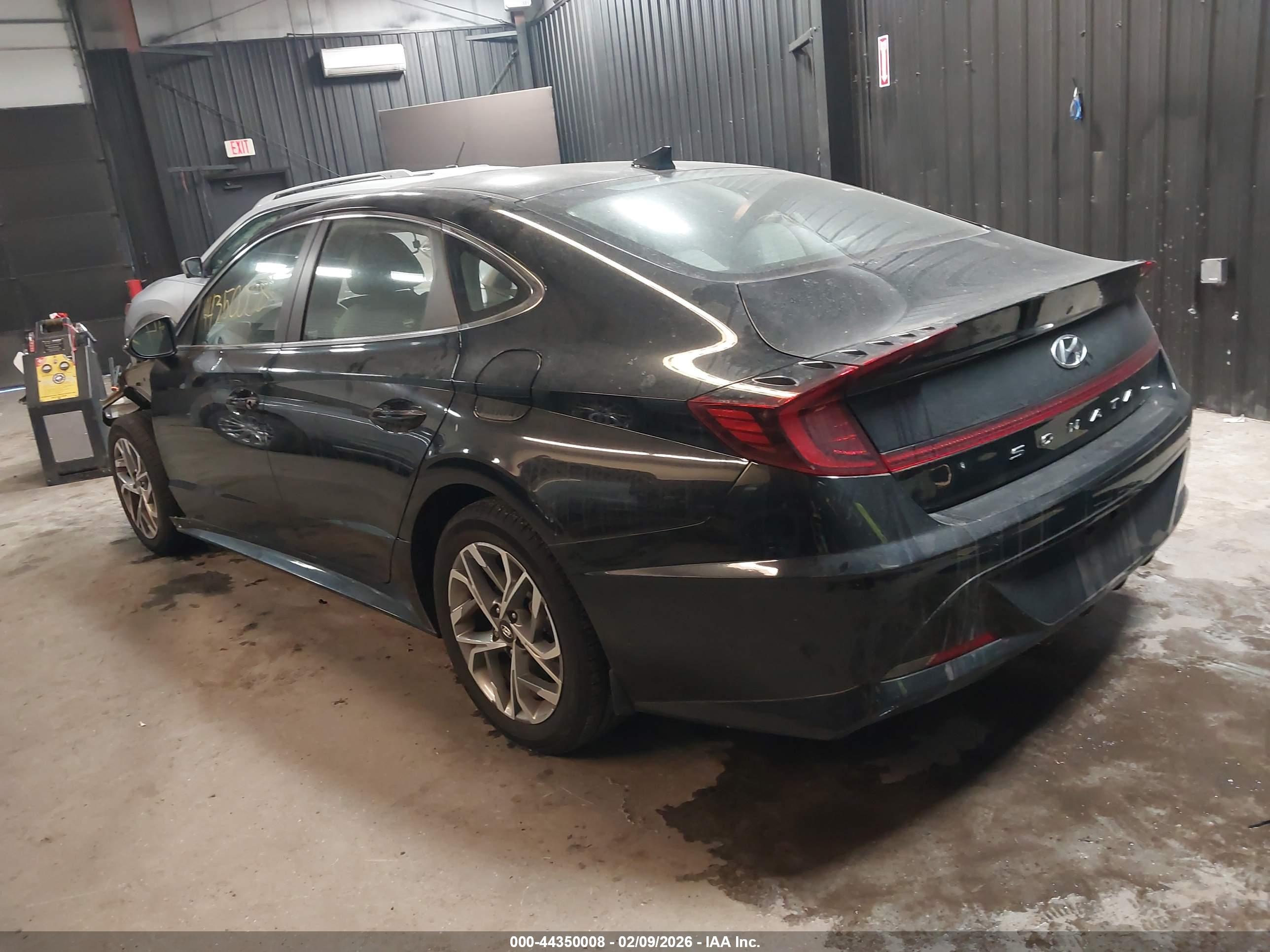 HYUNDAI SONATA image 3