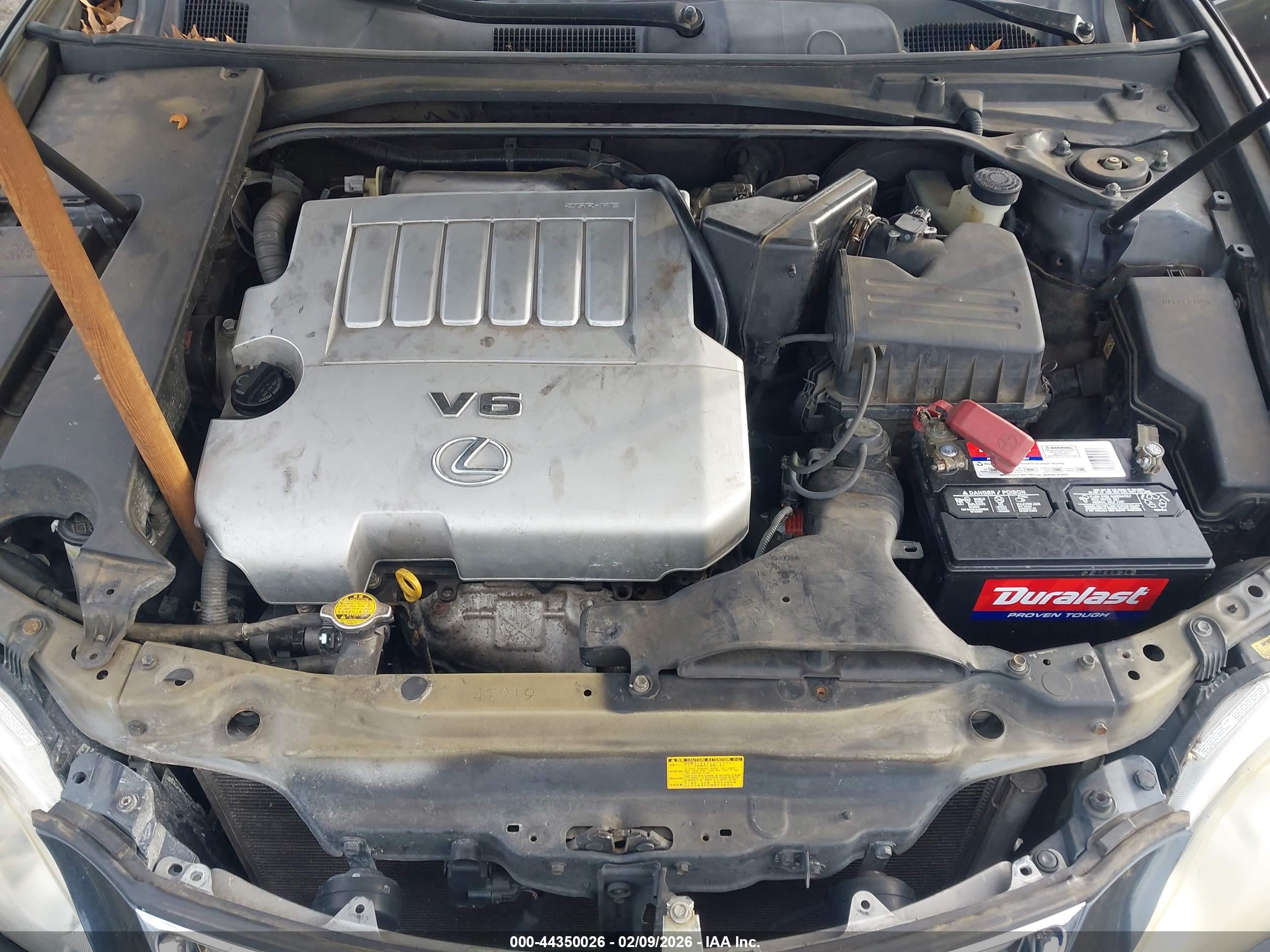 LEXUS ES image 10