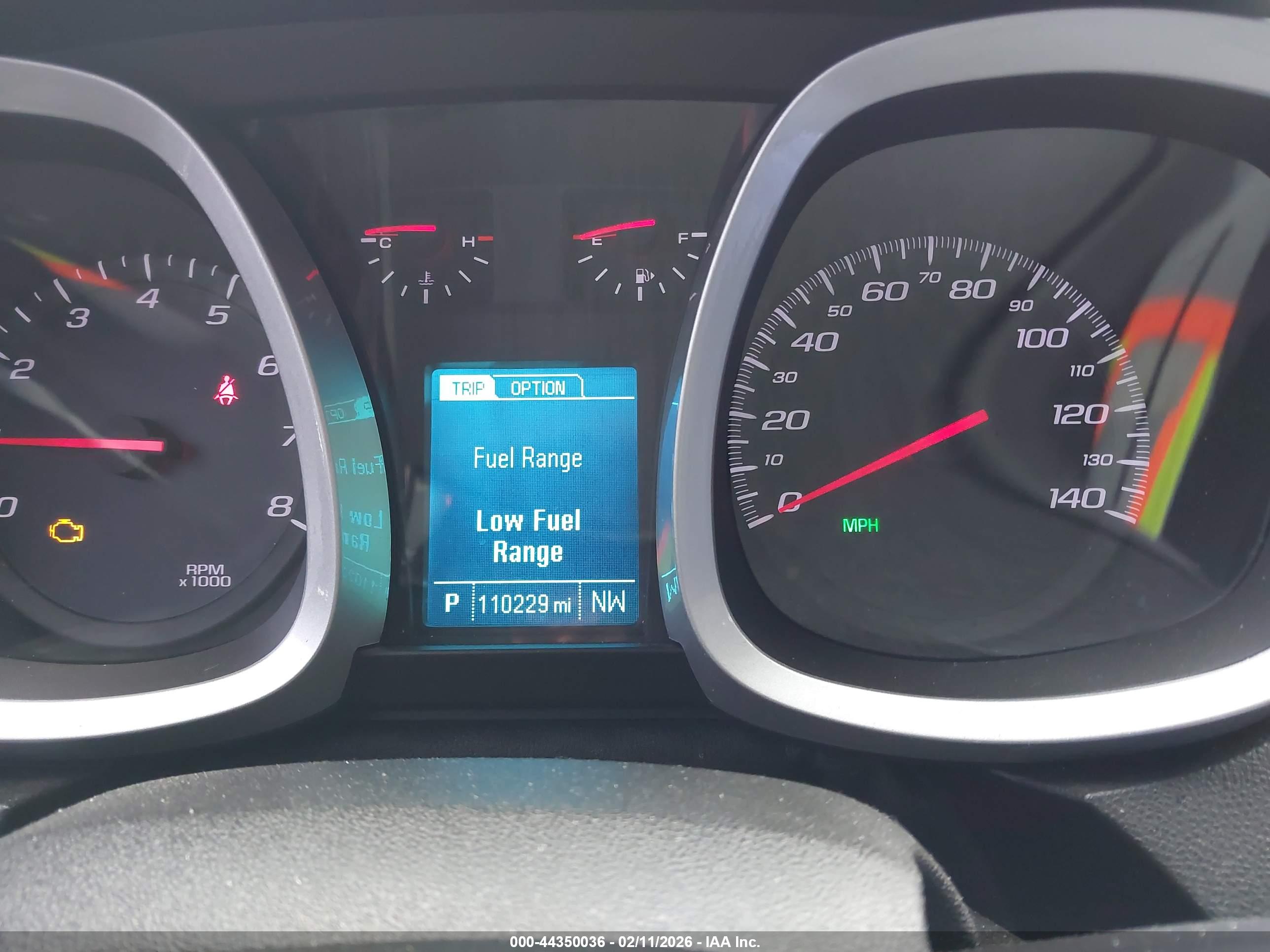 CHEVROLET EQUINOX image 7