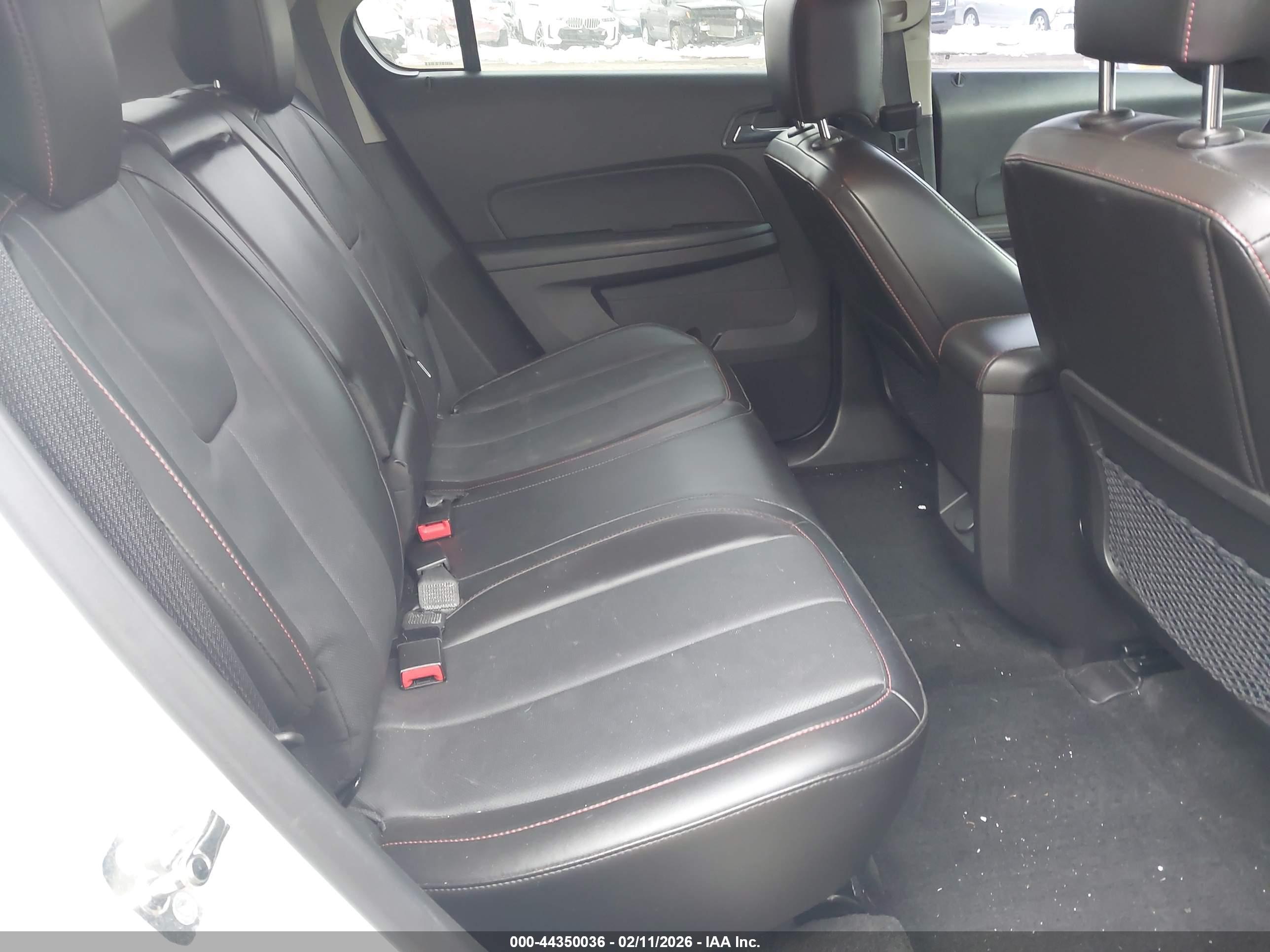 CHEVROLET EQUINOX image 8