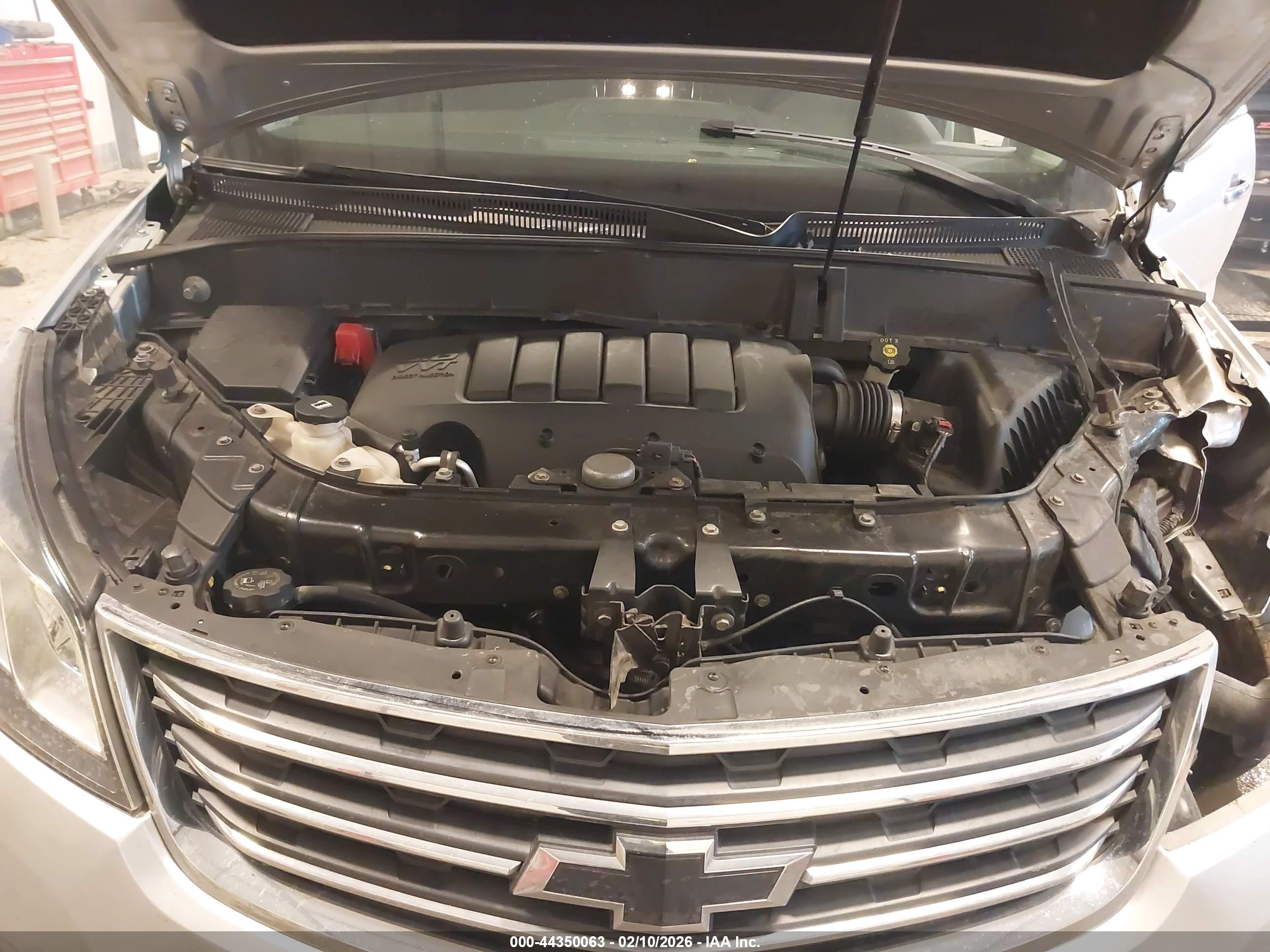 CHEVROLET TRAVERSE image 10