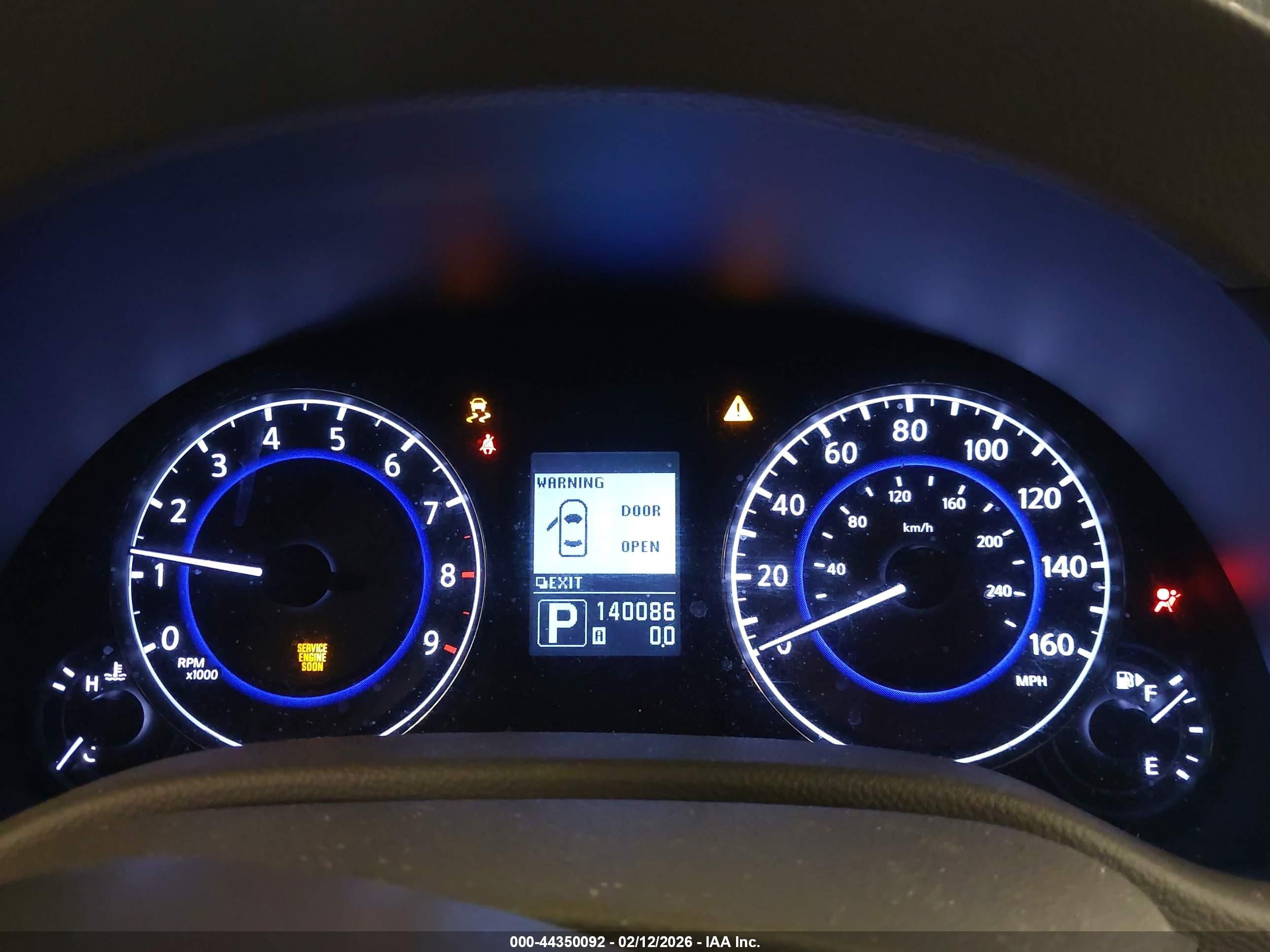 INFINITI Q40 image 7