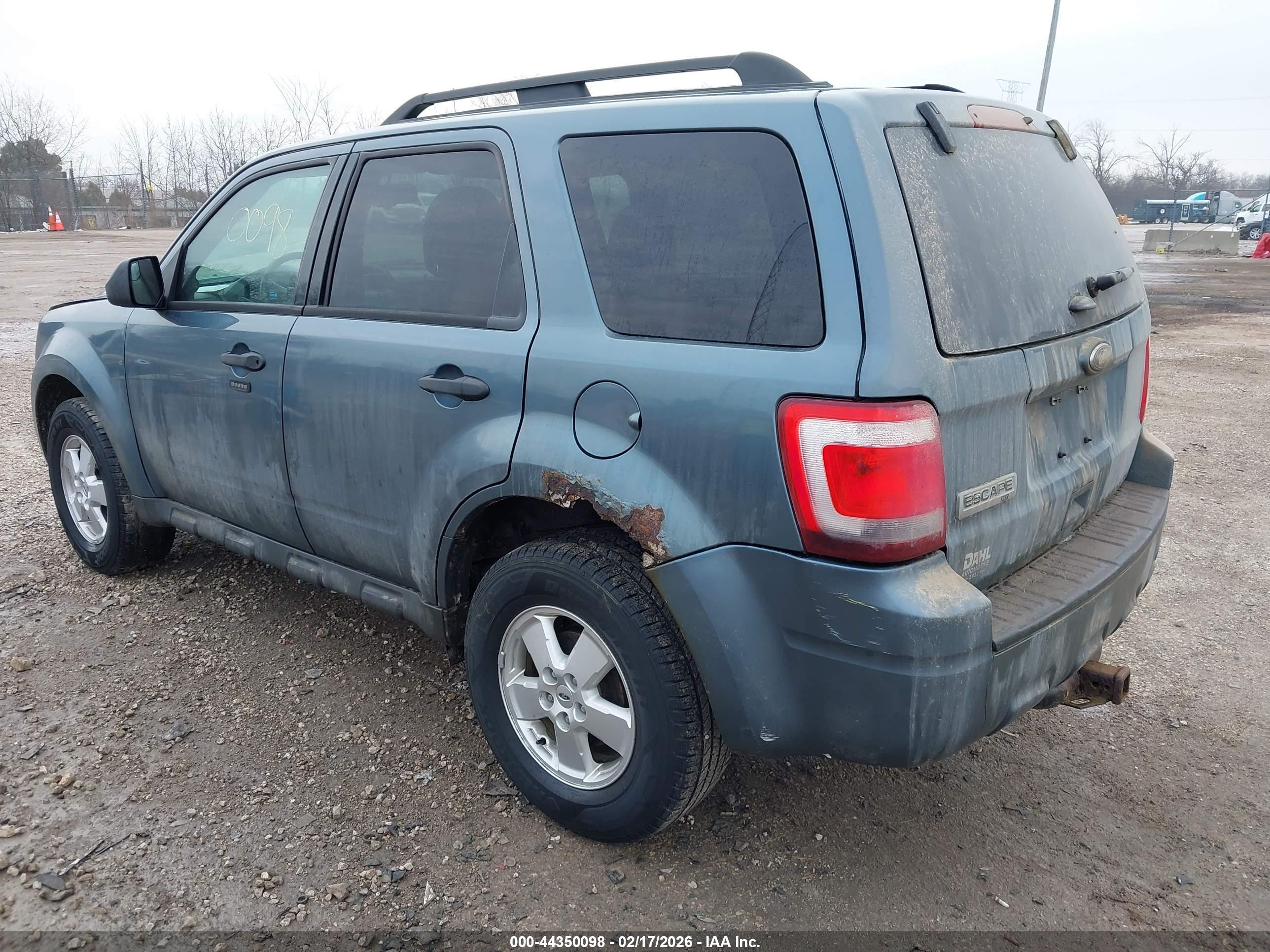 FORD ESCAPE image 3