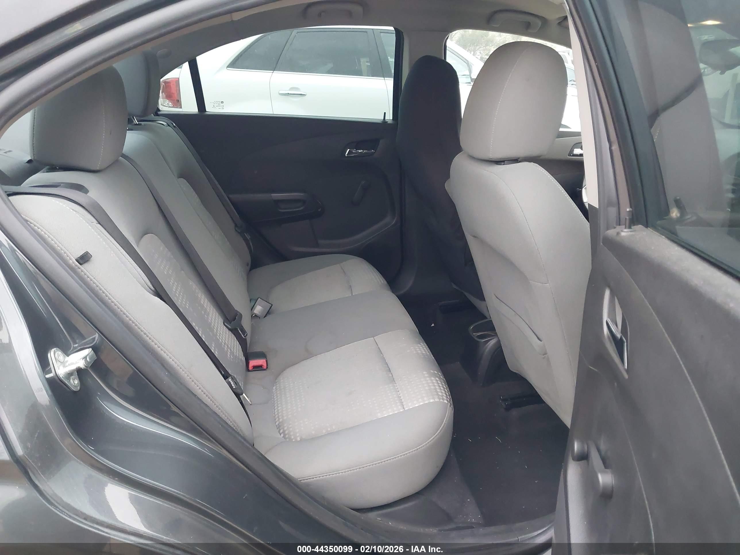 CHEVROLET SONIC image 8