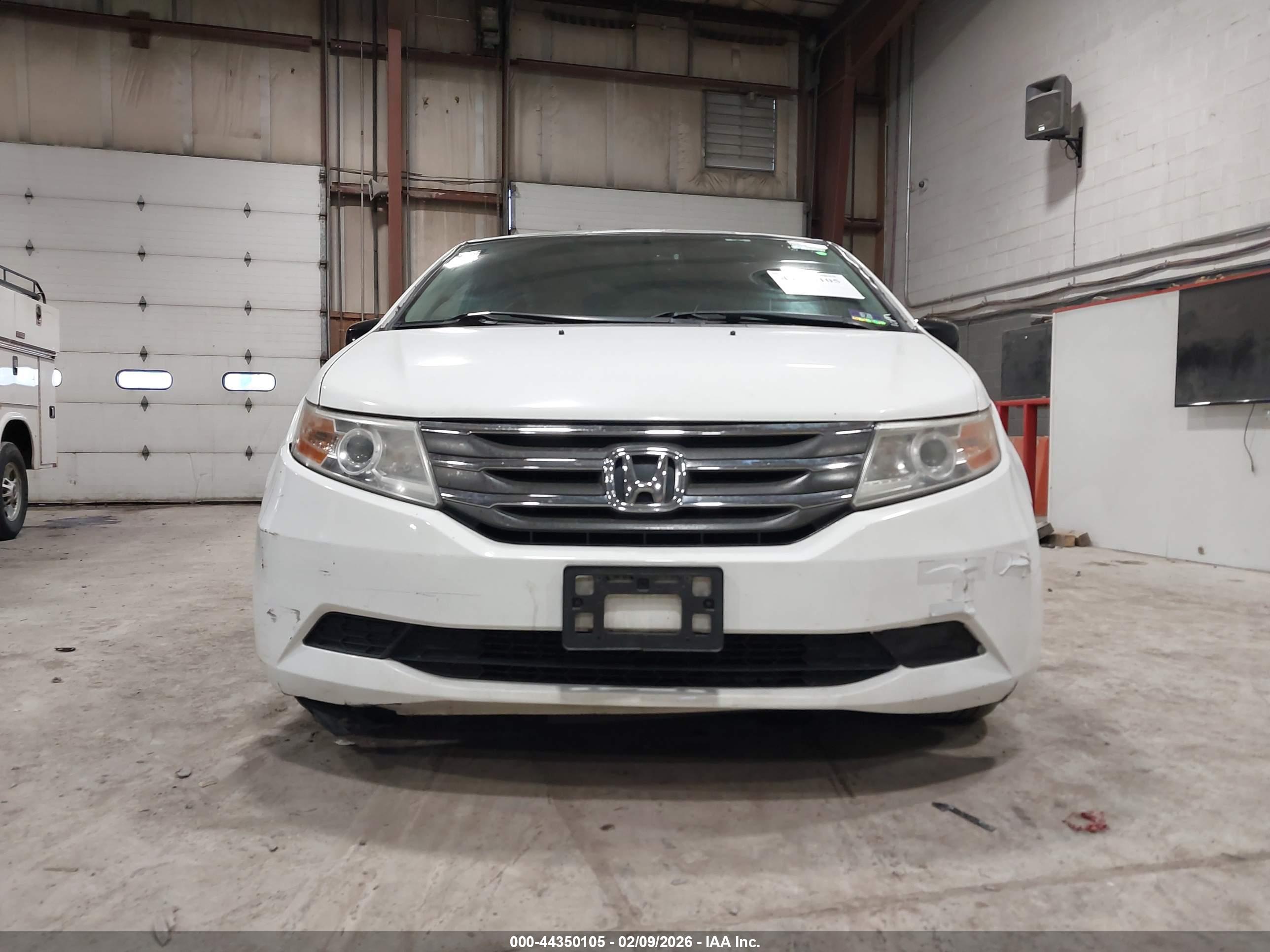 HONDA ODYSSEY image 6