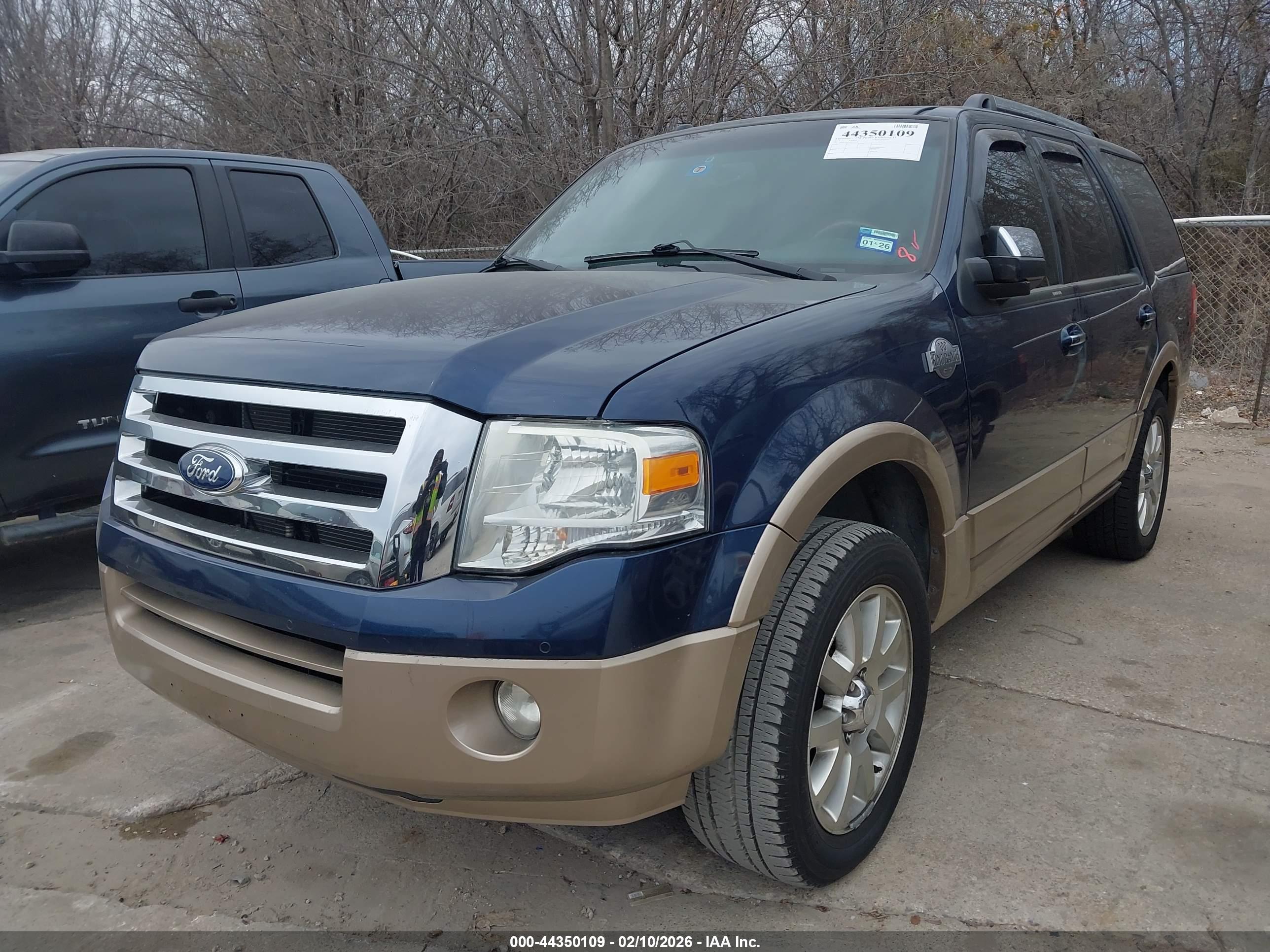 FORD EXPEDITION image 2