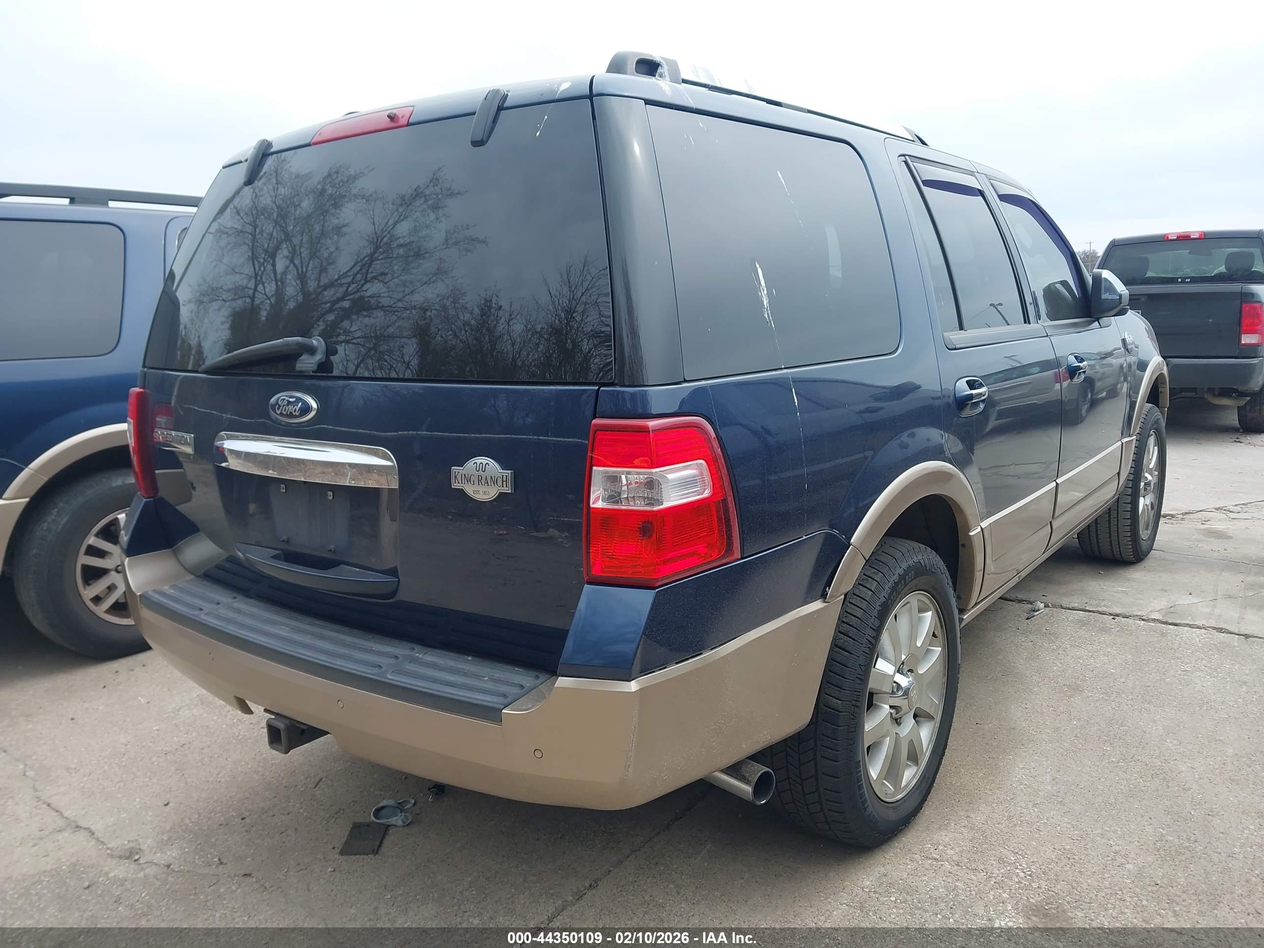 FORD EXPEDITION image 4