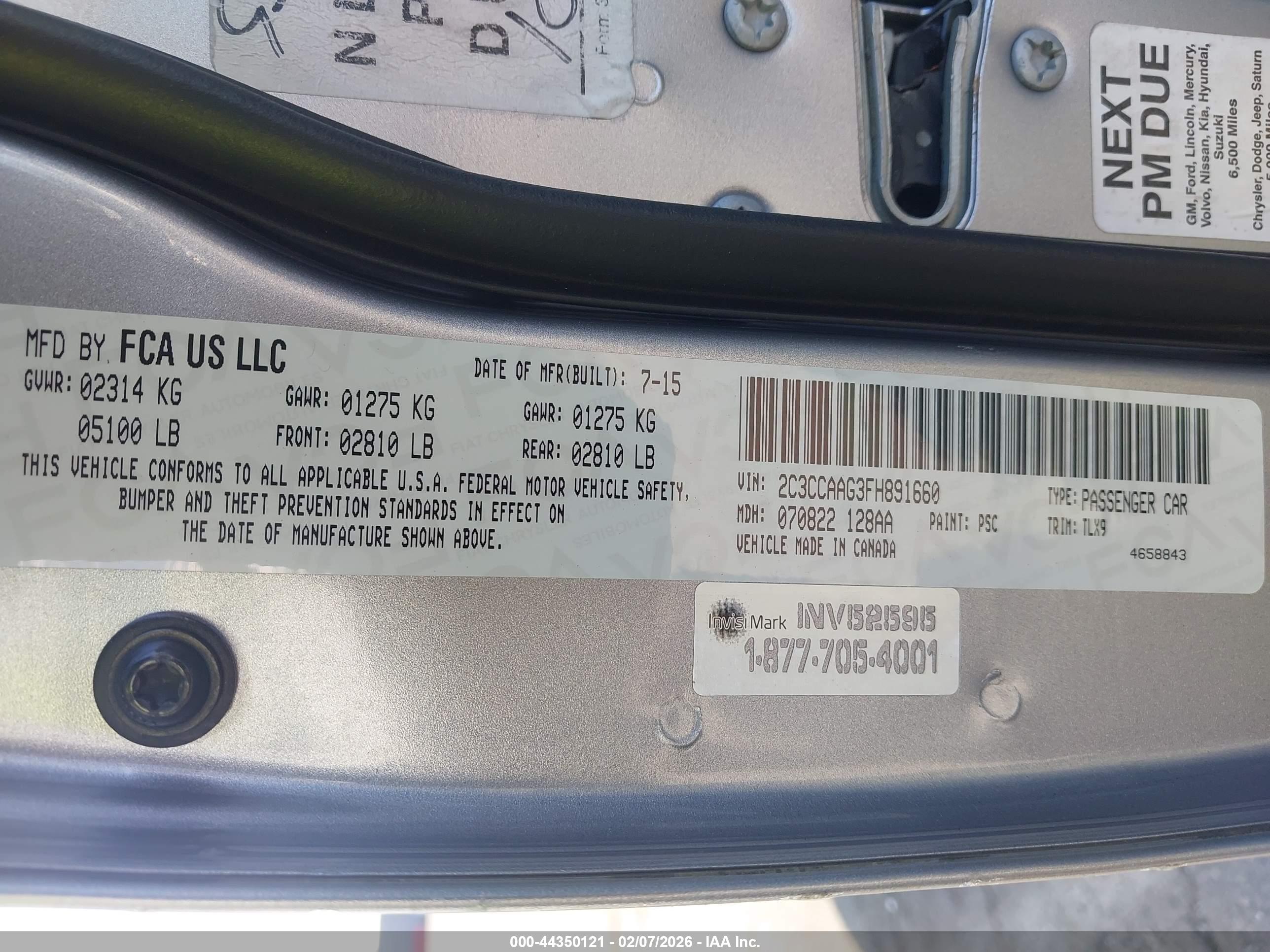 CHRYSLER 300 image 9