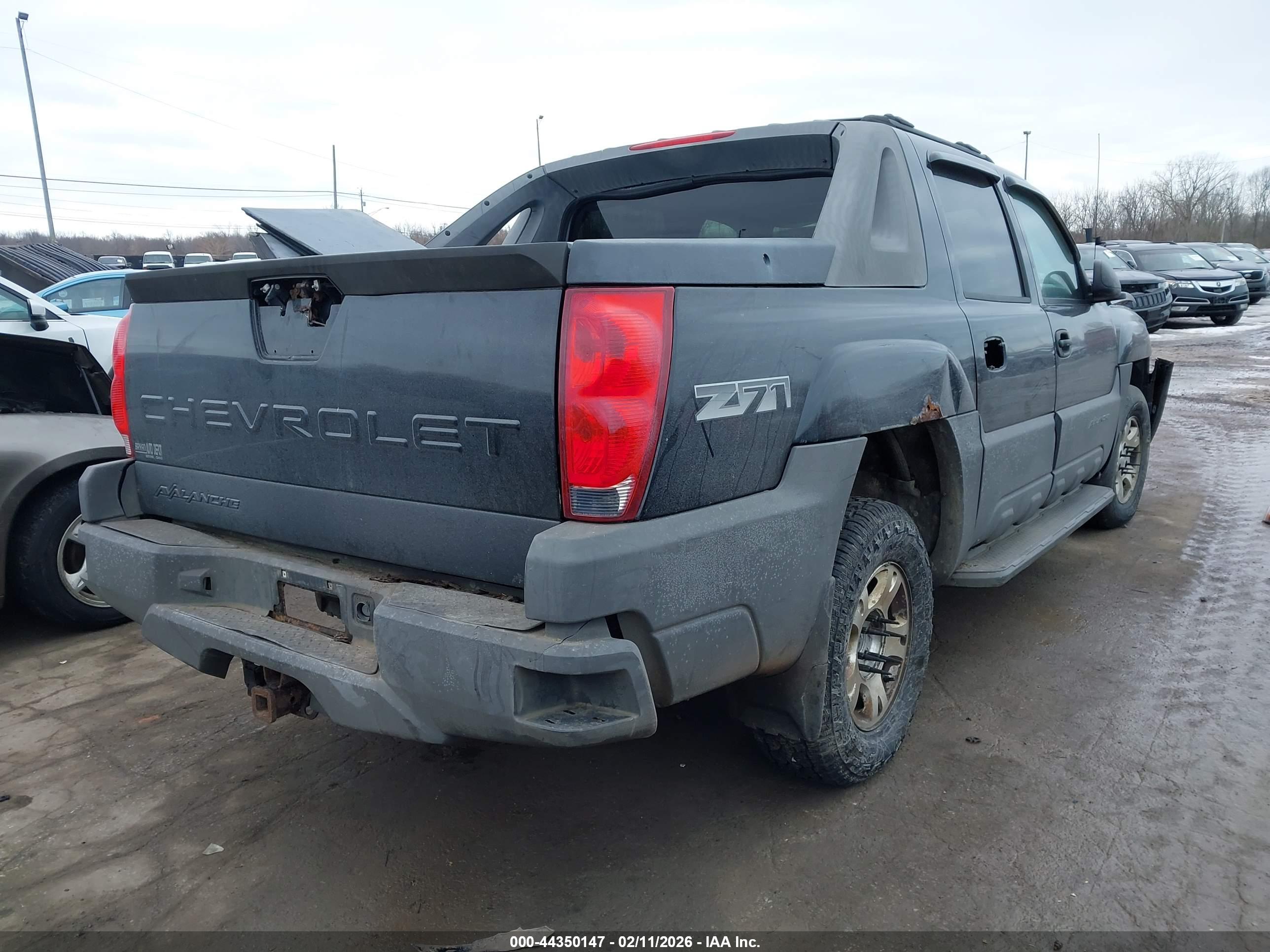 CHEVROLET AVALANCHE image 4