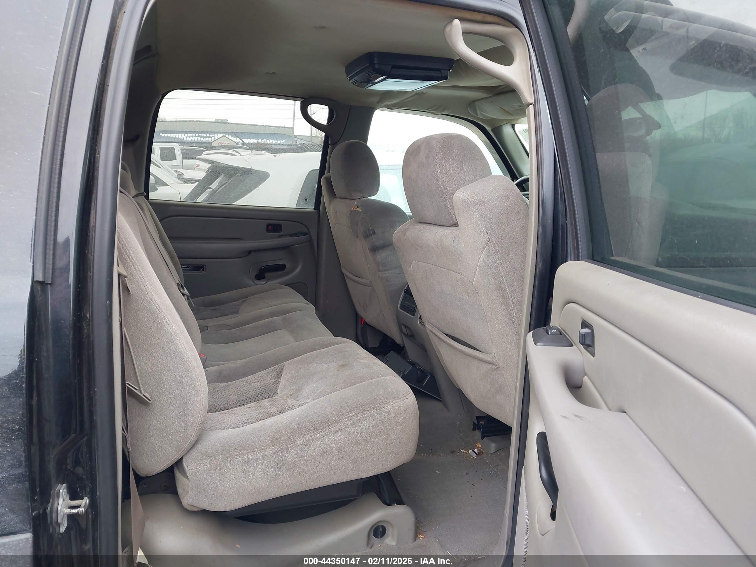 CHEVROLET AVALANCHE image 8