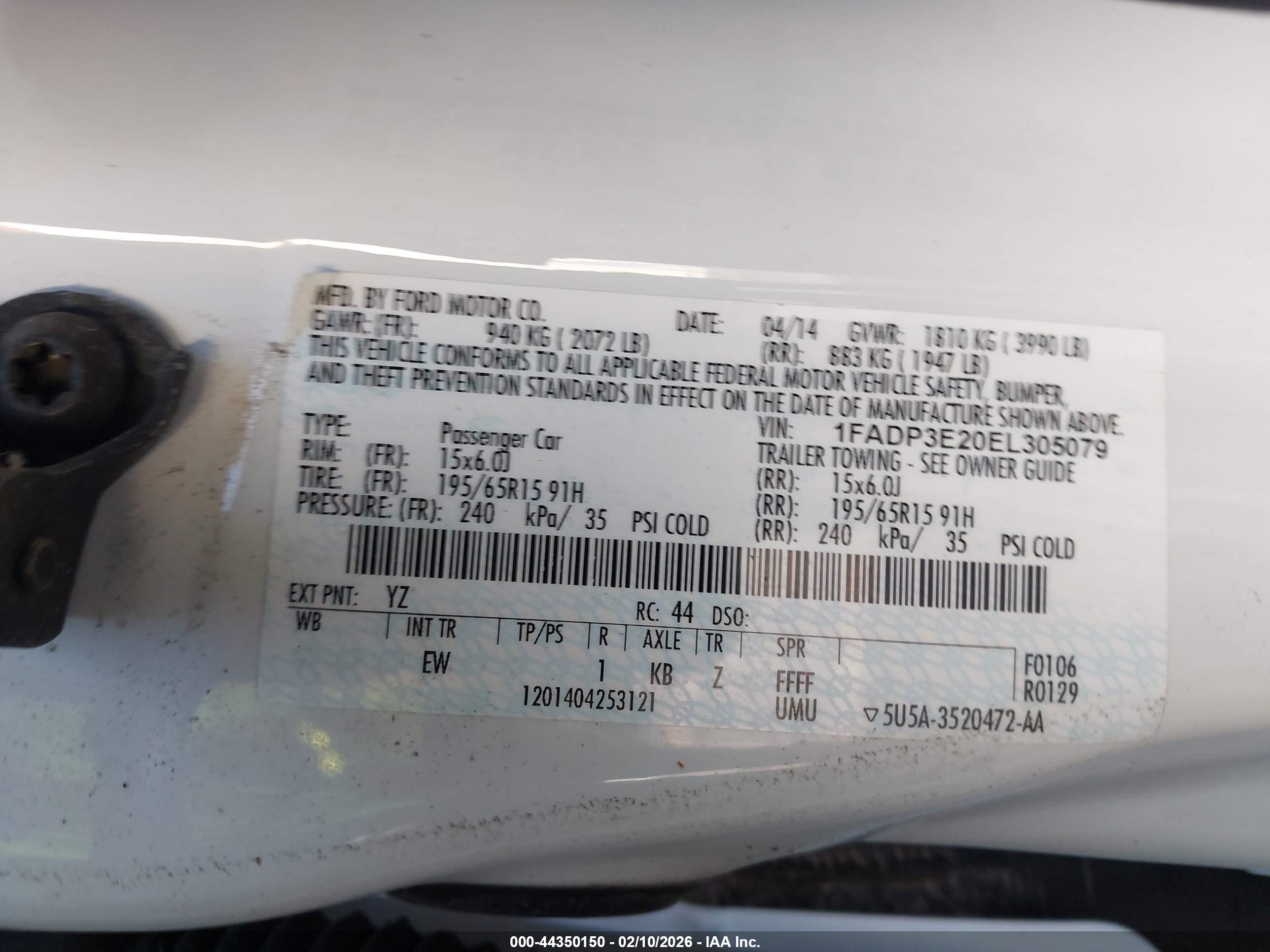 FORD FOCUS image 9