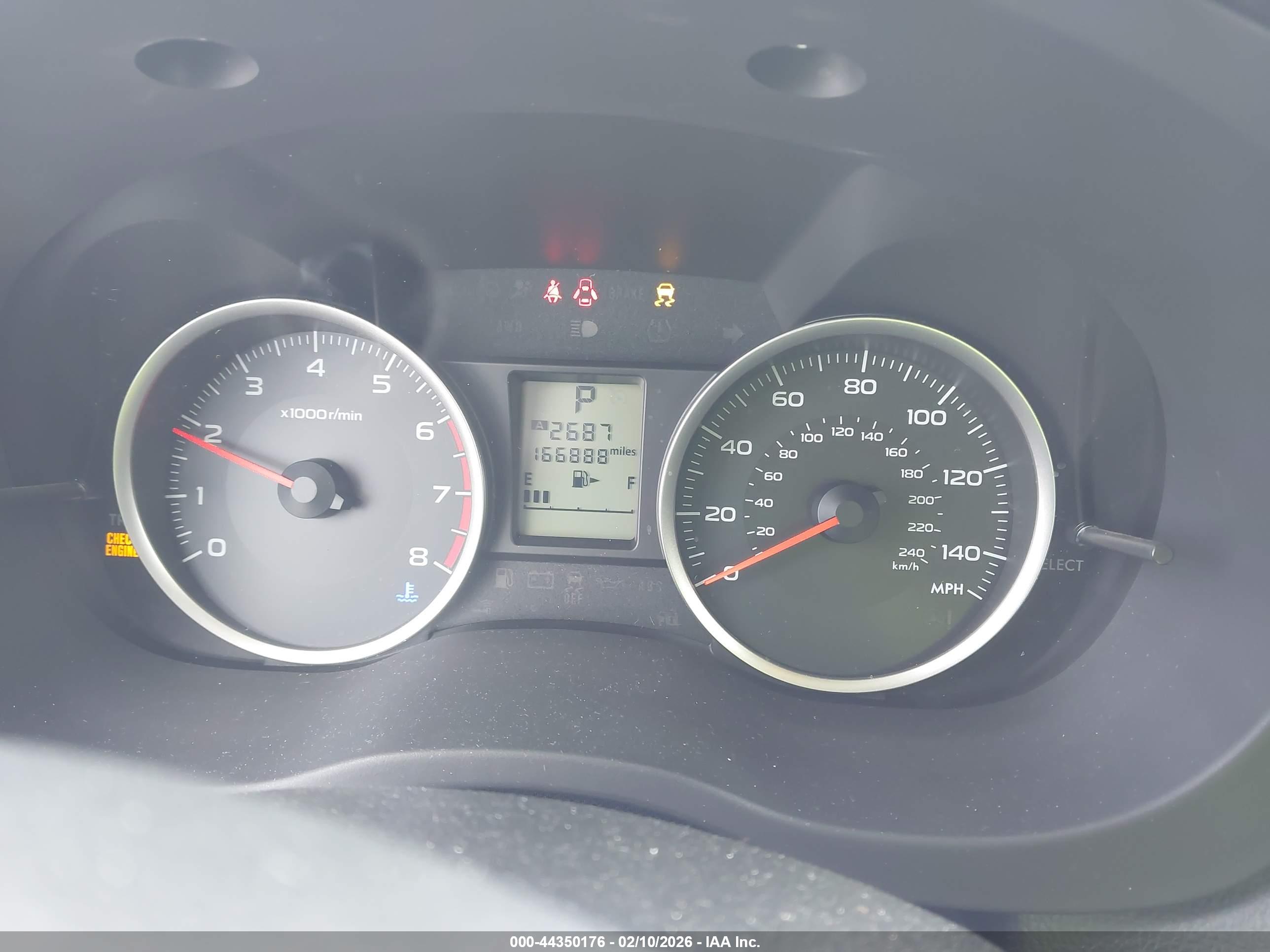 SUBARU FORESTER image 7