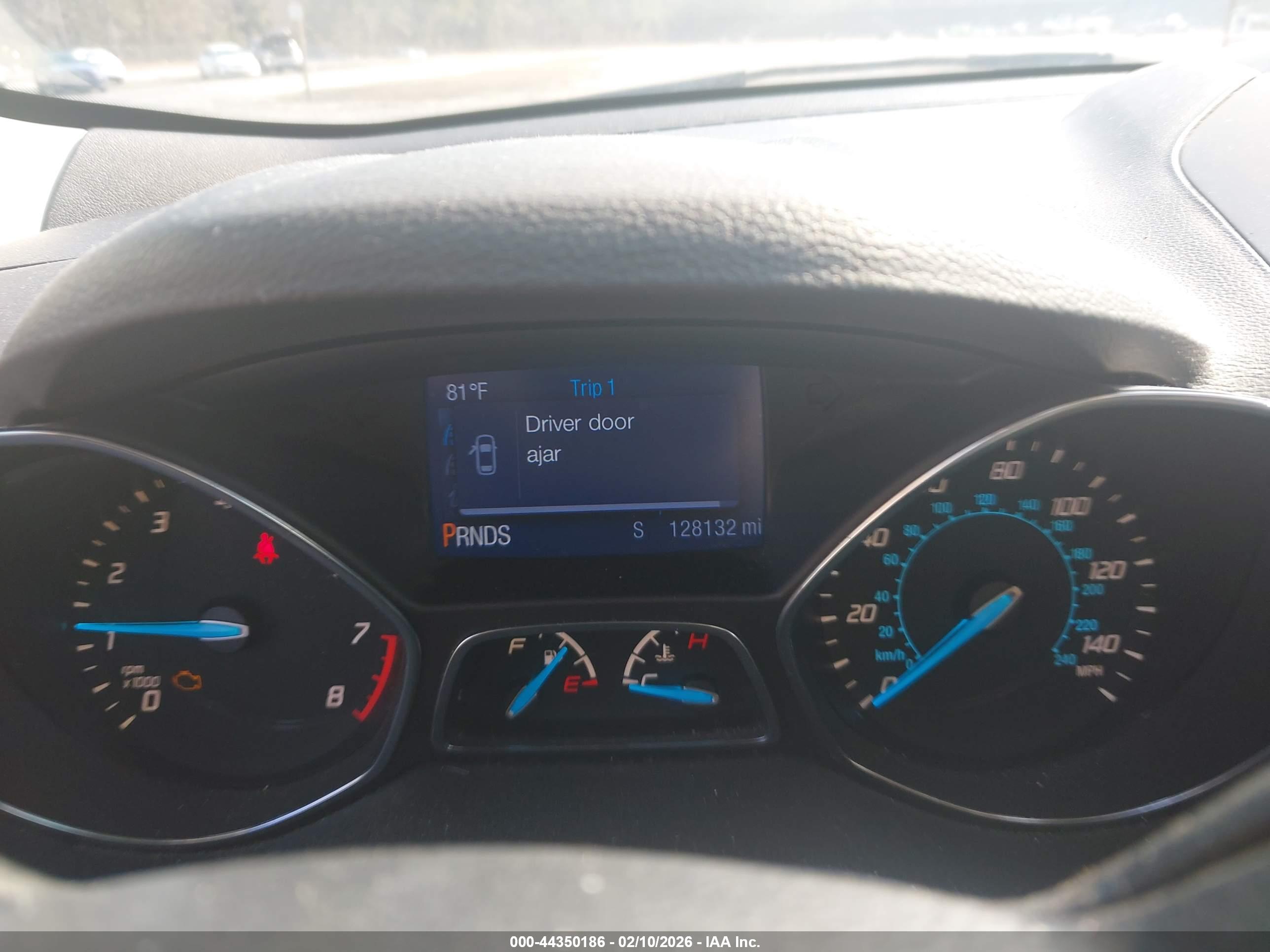FORD ESCAPE image 7