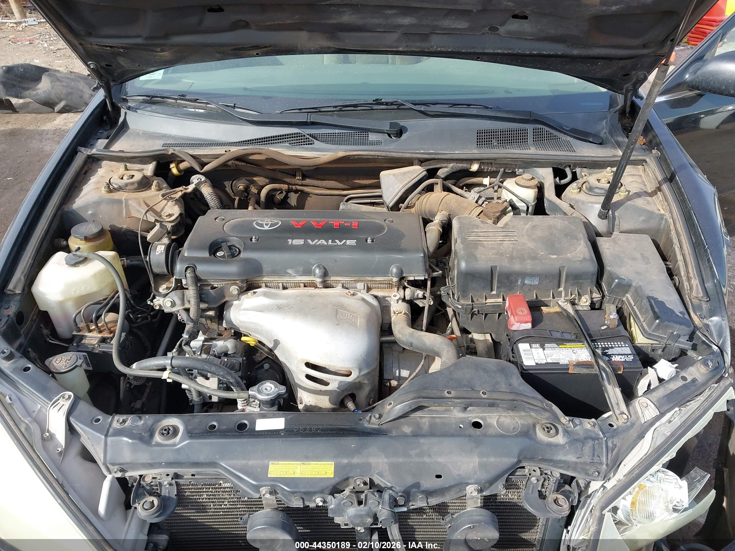 TOYOTA CAMRY image 10