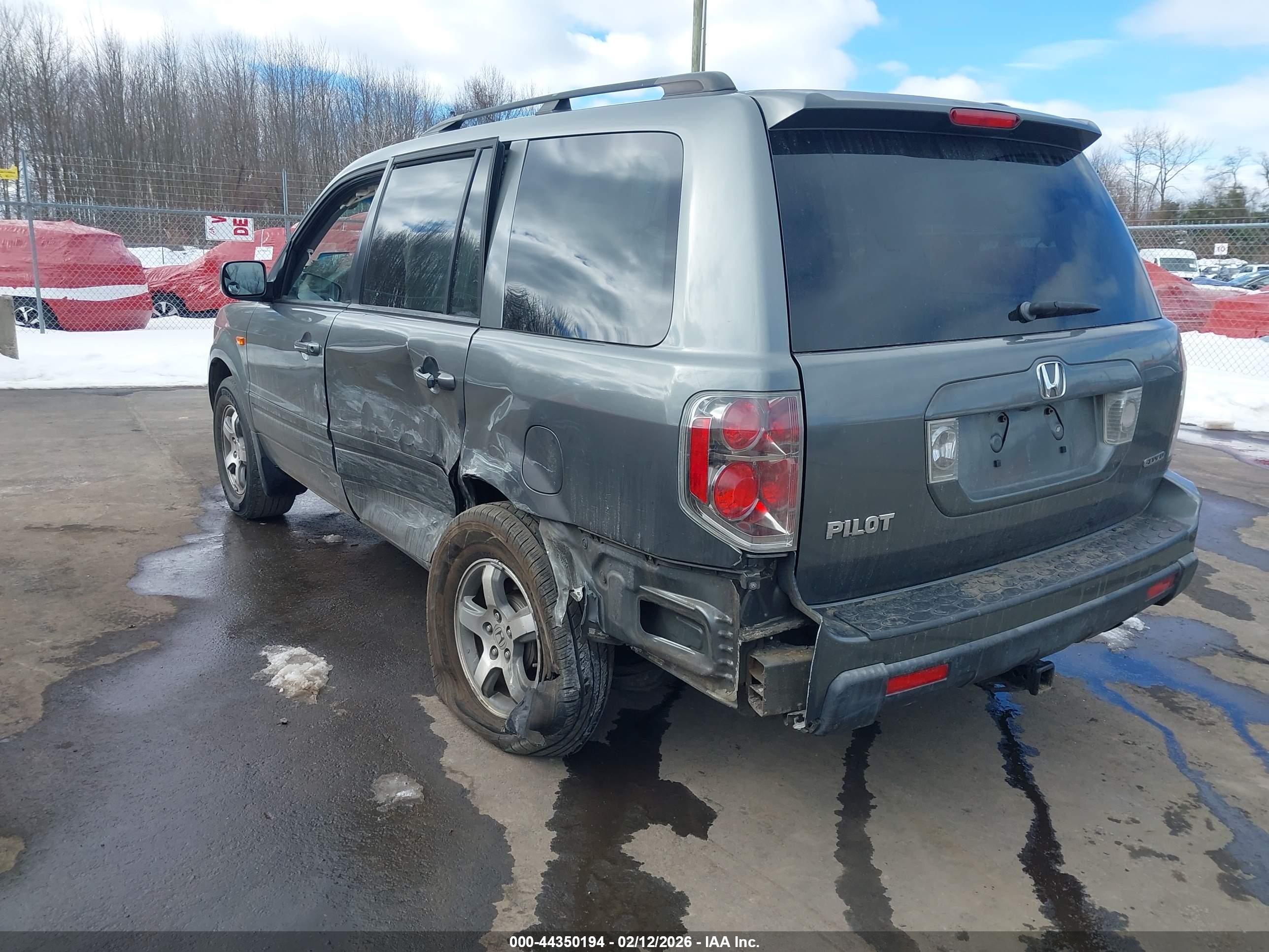 HONDA PILOT image 3