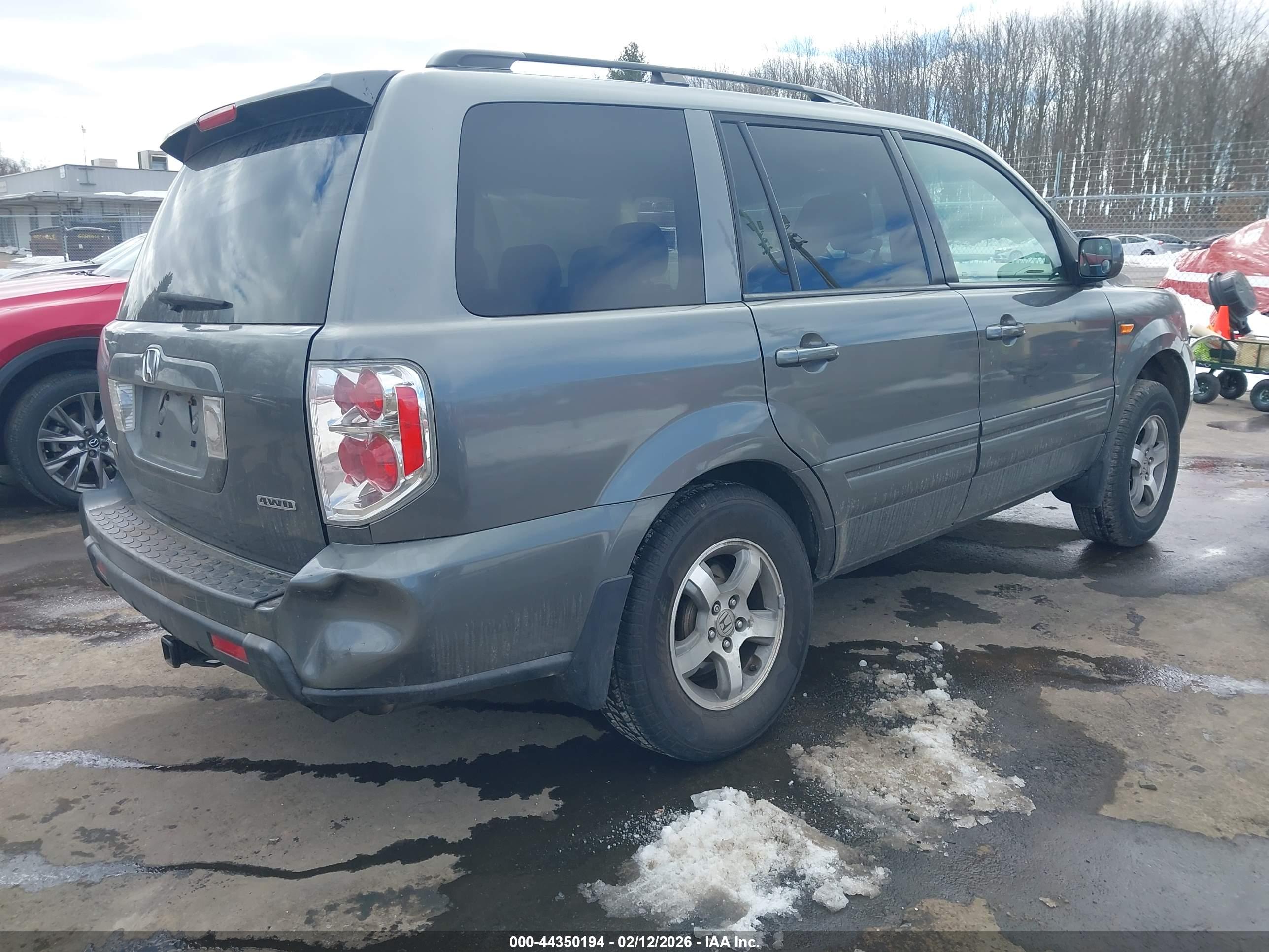 HONDA PILOT image 4