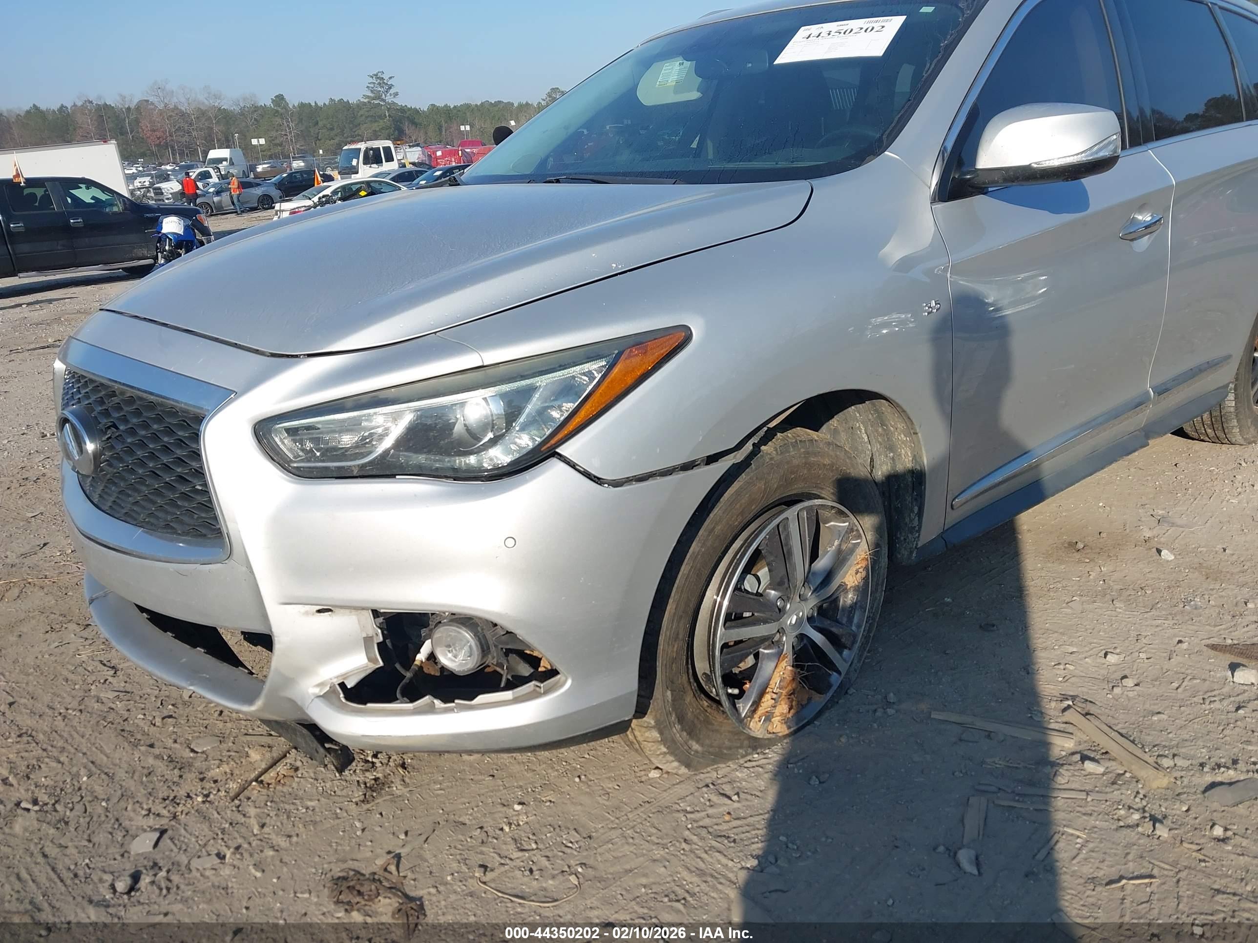 INFINITI QX60 image 6
