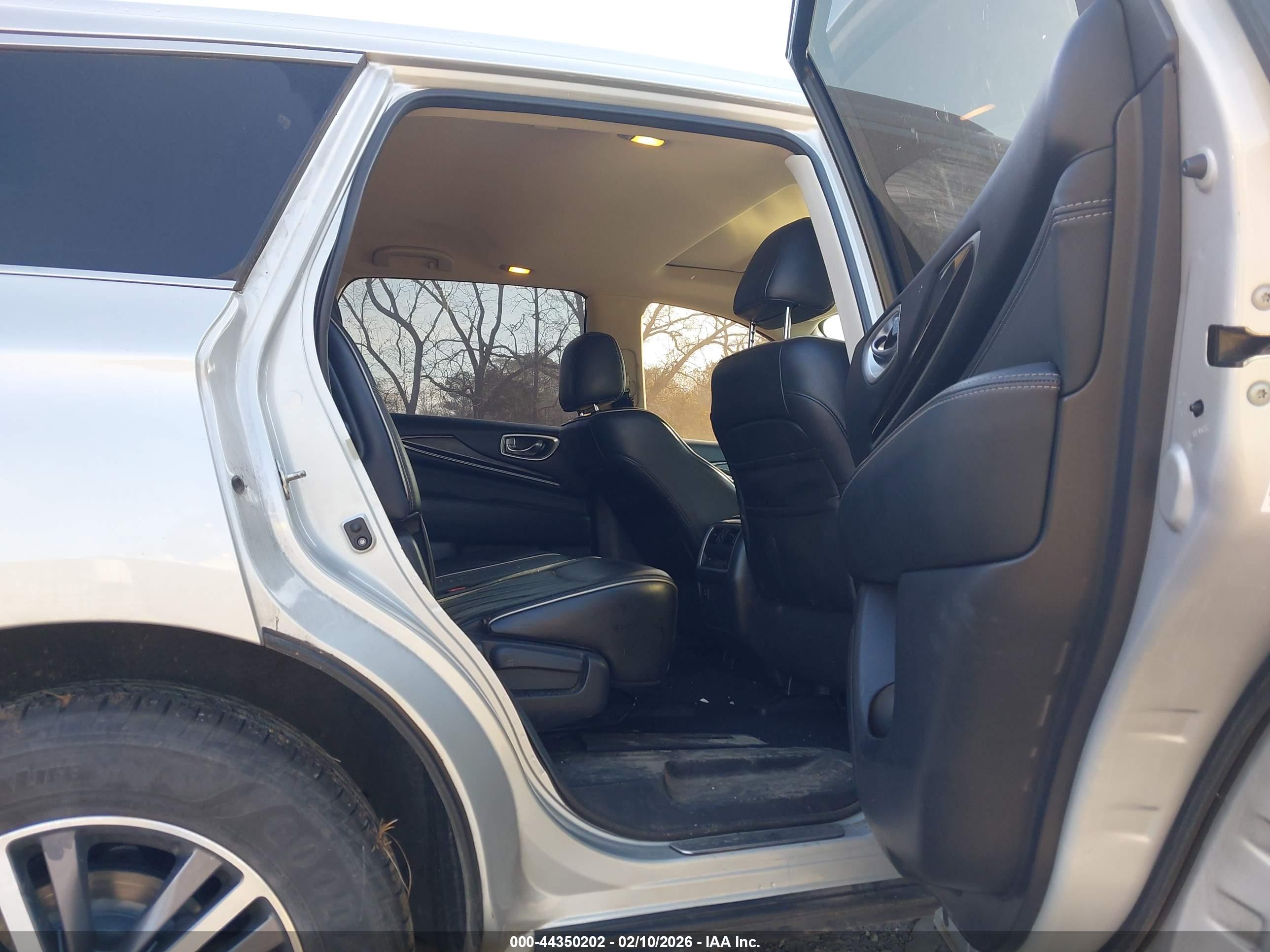 INFINITI QX60 image 8