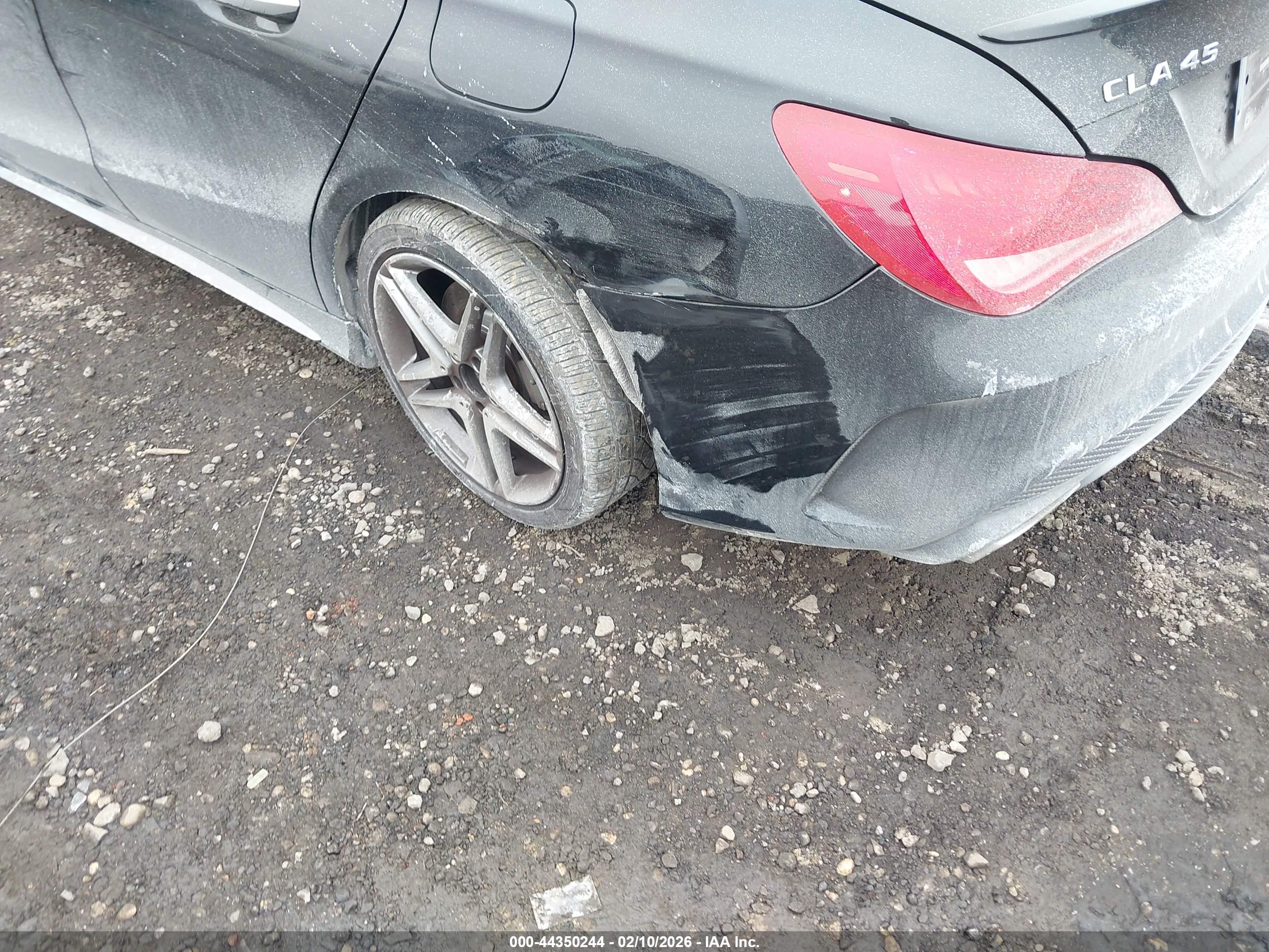MERCEDES-BENZ CLA image 6