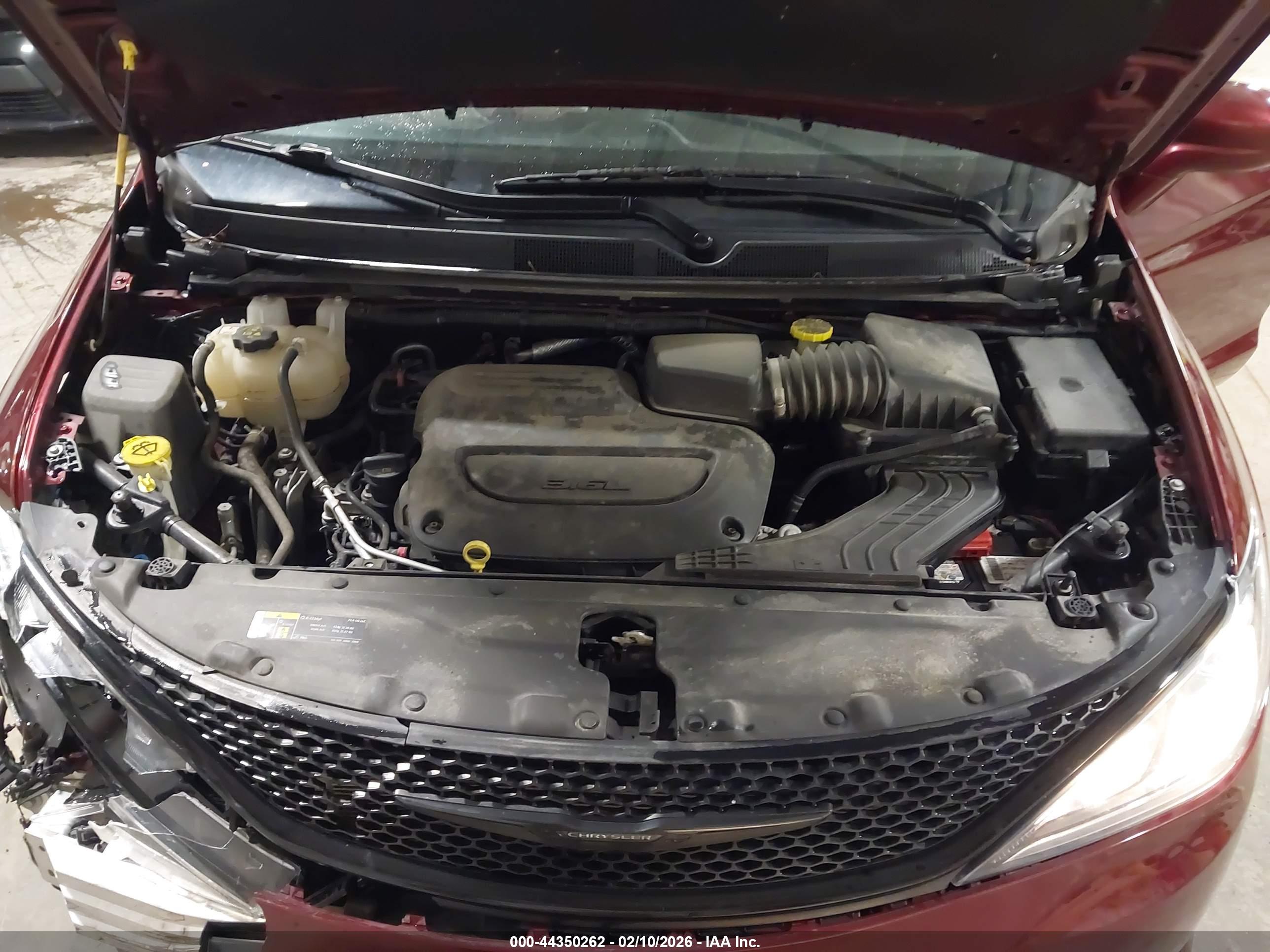 CHRYSLER PACIFICA image 10