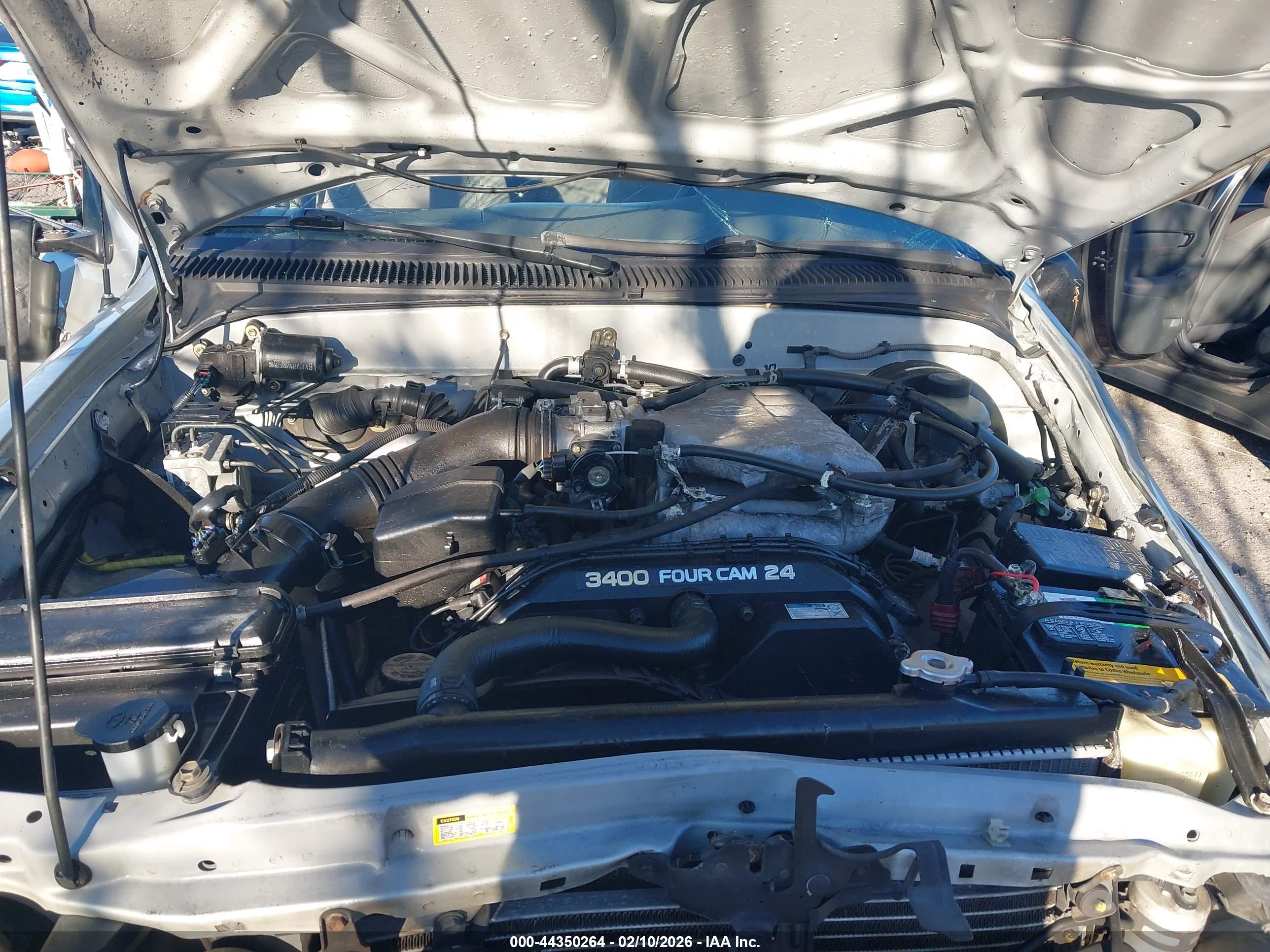 TOYOTA TACOMA image 10