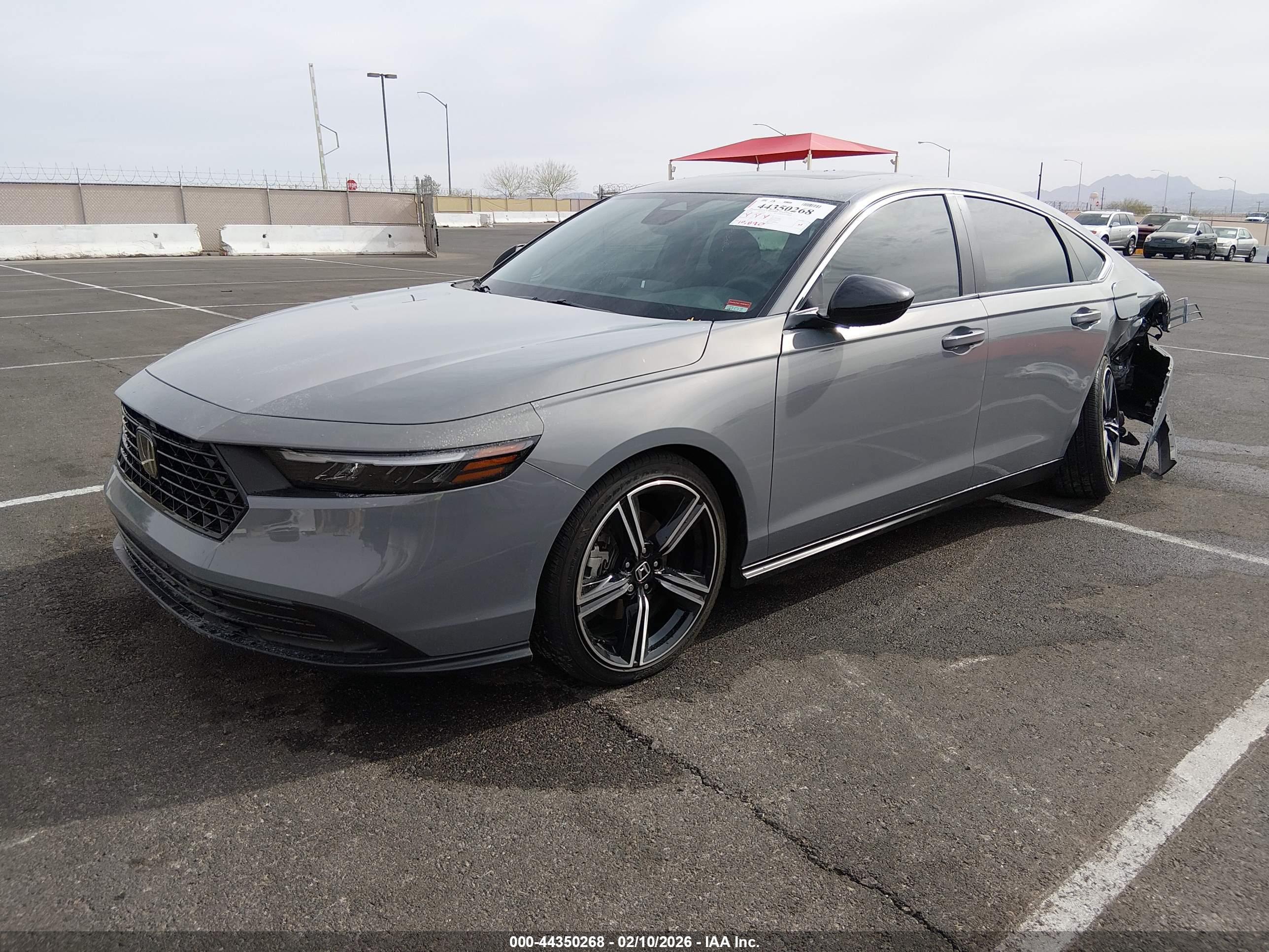 HONDA ACCORD image 2
