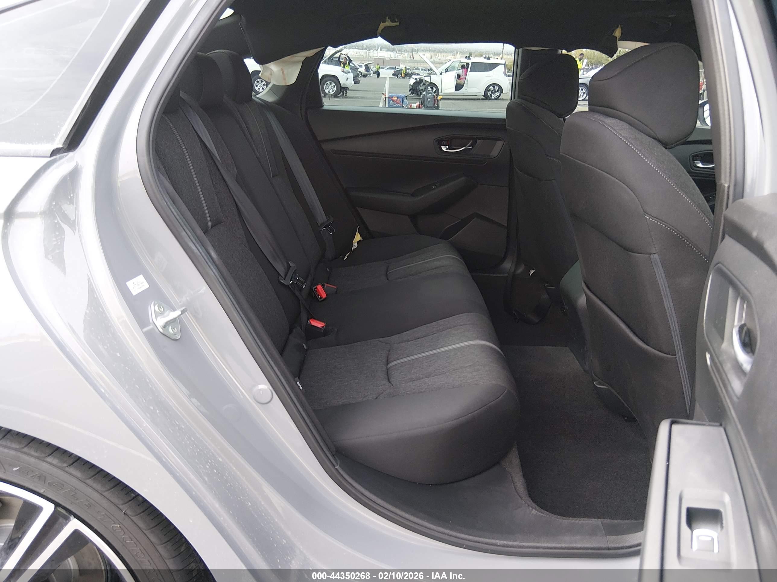 HONDA ACCORD image 8