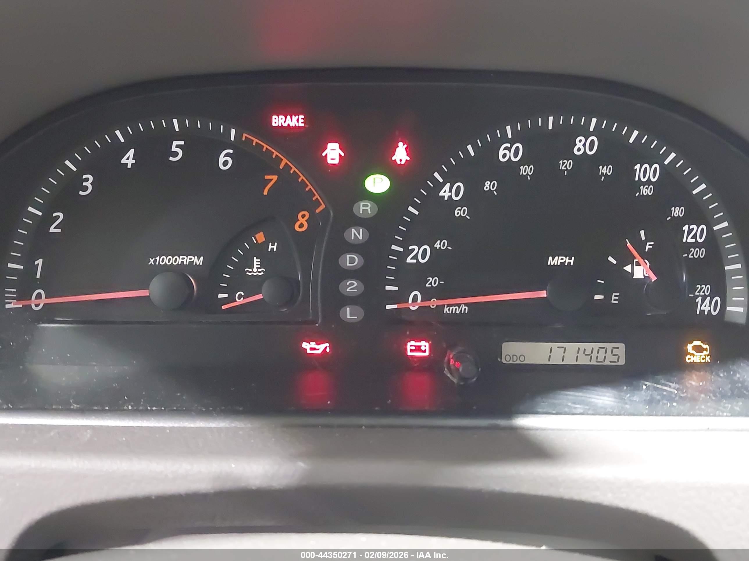 TOYOTA CAMRY image 7